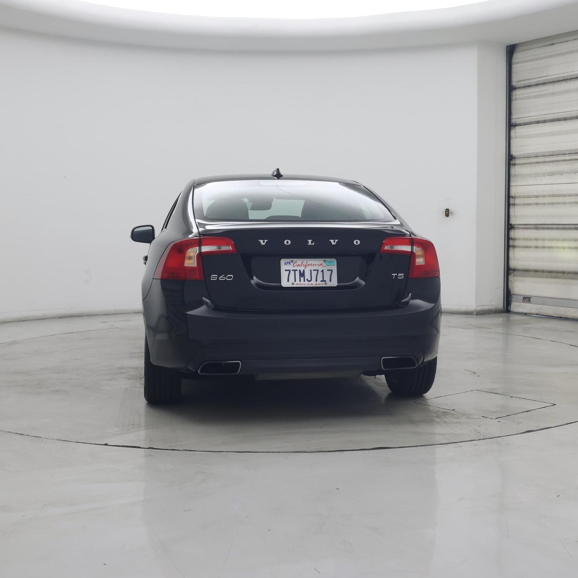Thumbnail: 2016 Volvo S60 - 6