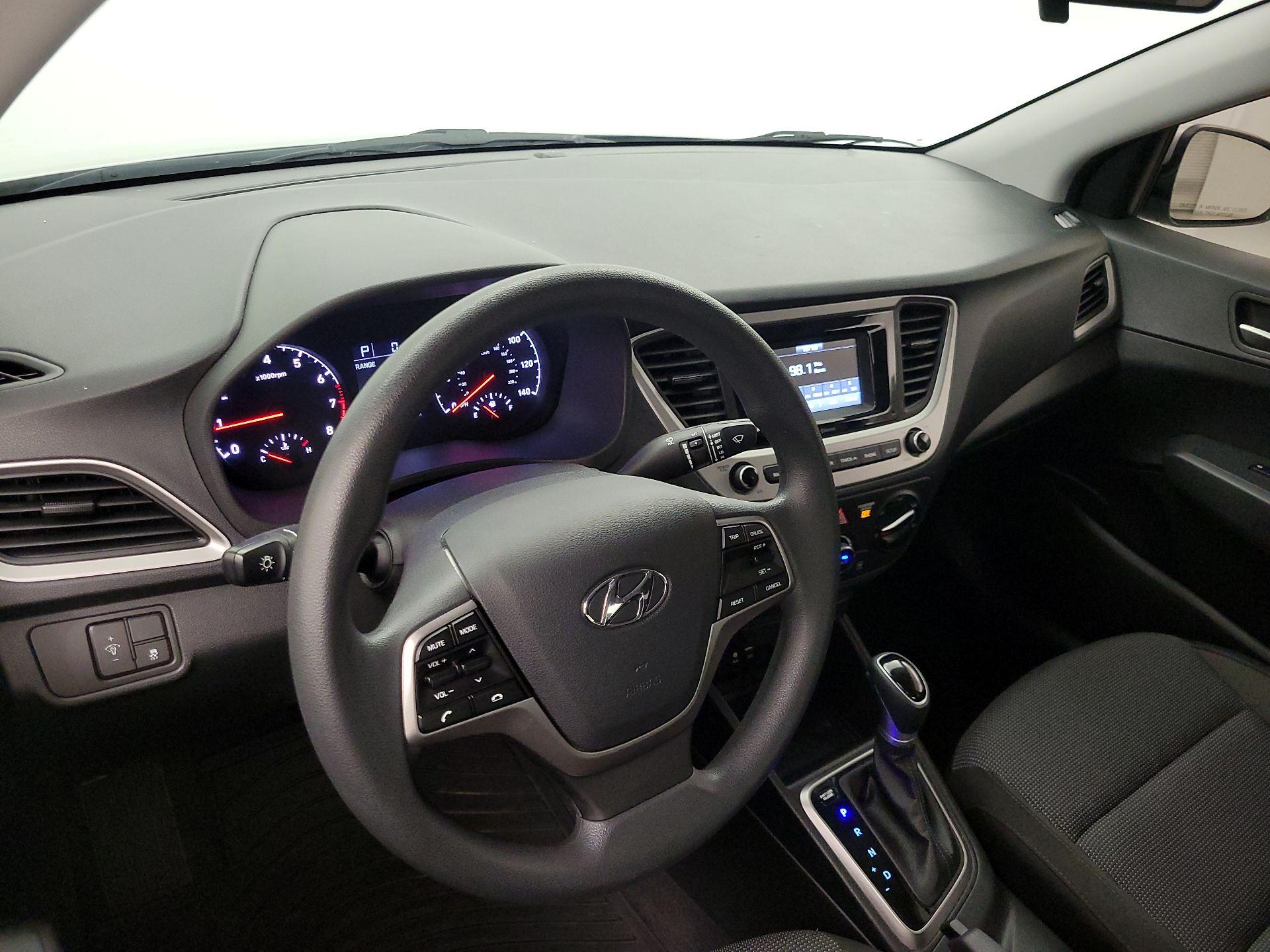Thumbnail: 2021 Hyundai Accent - 9
