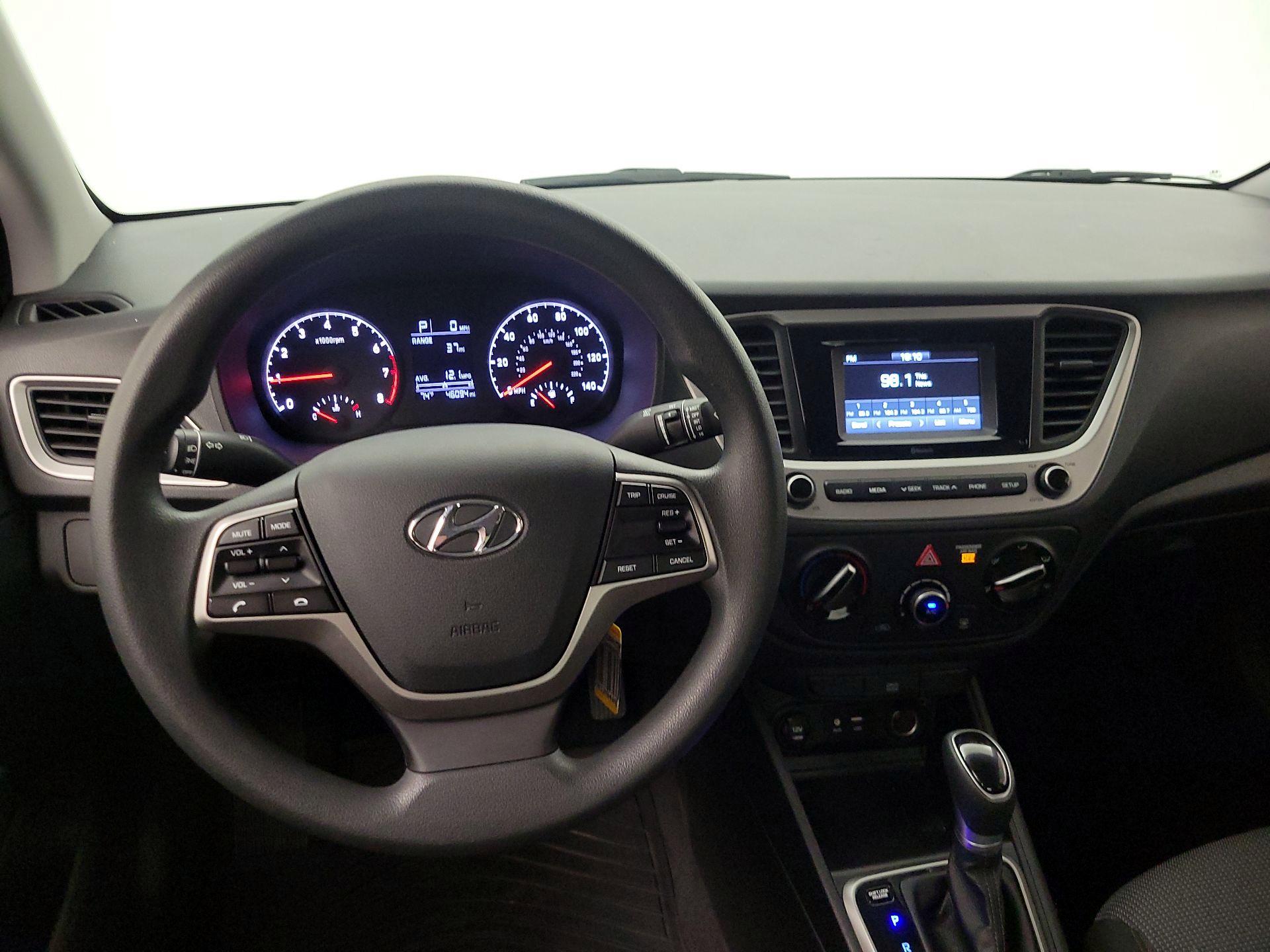 Thumbnail: 2021 Hyundai Accent - 10
