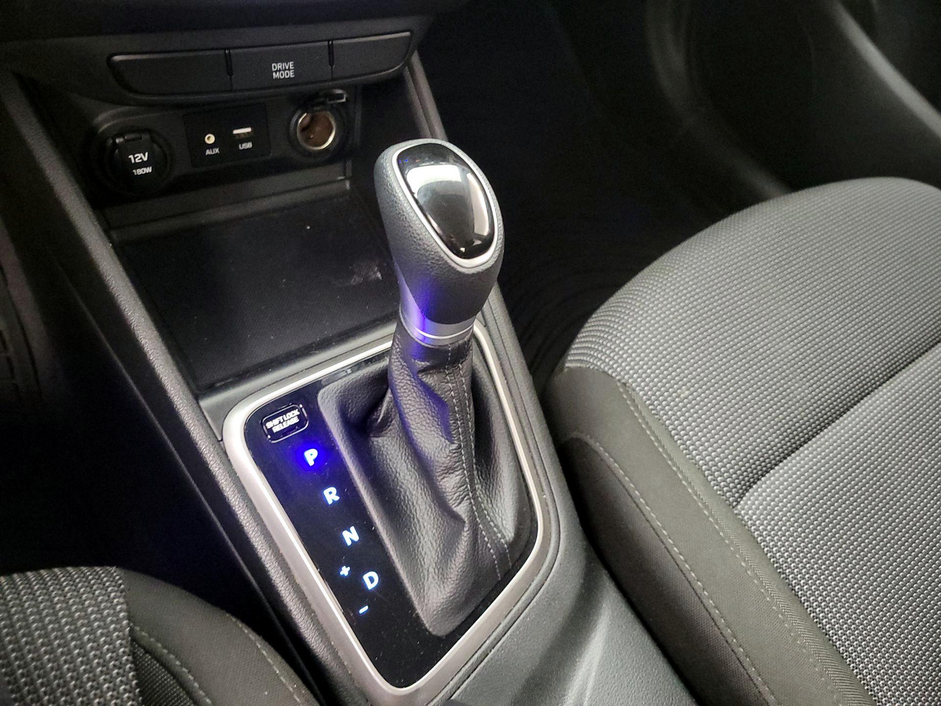 Thumbnail: 2021 Hyundai Accent - 17