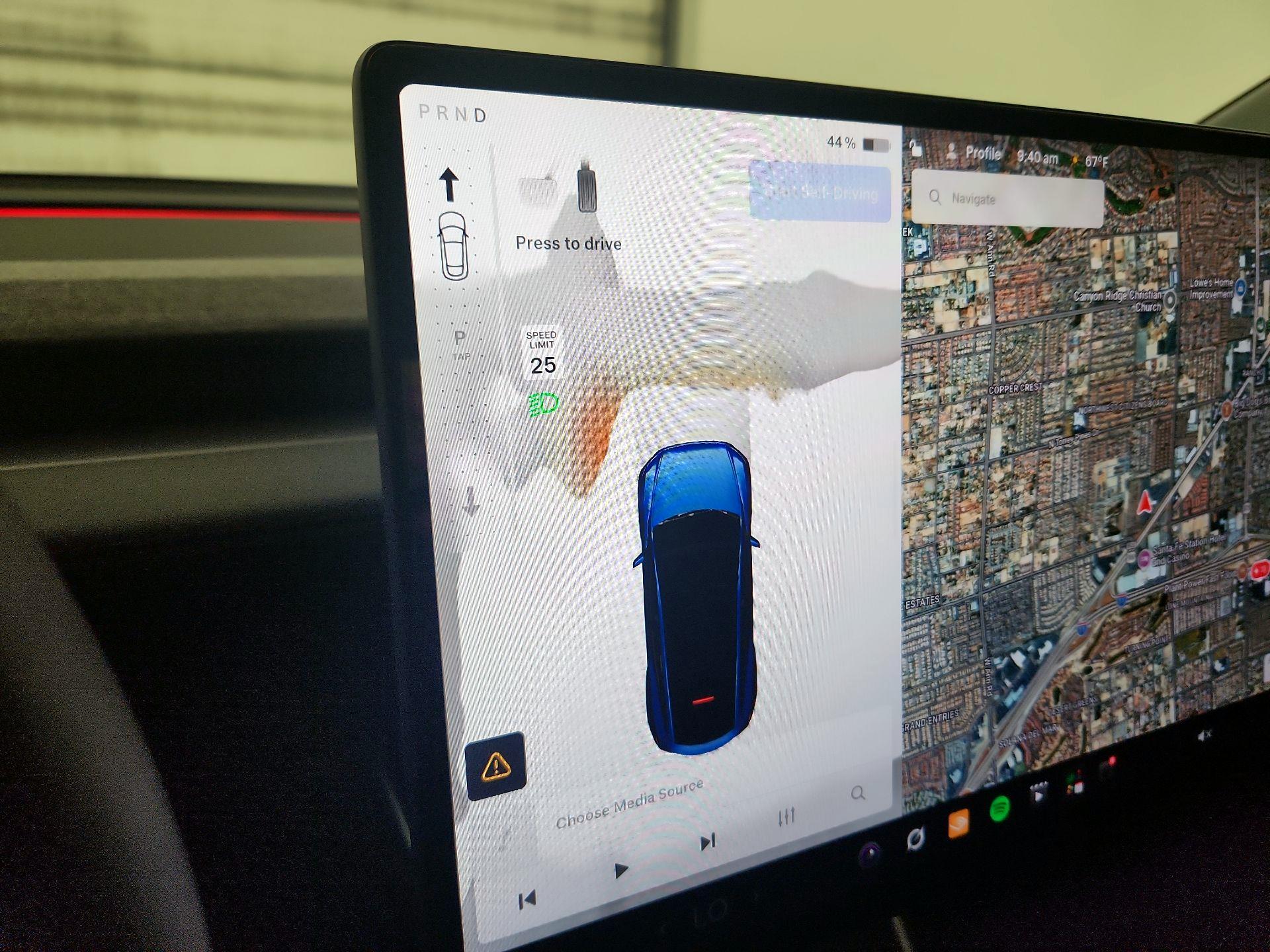 Thumbnail: 2026 Tesla Model Y - 17