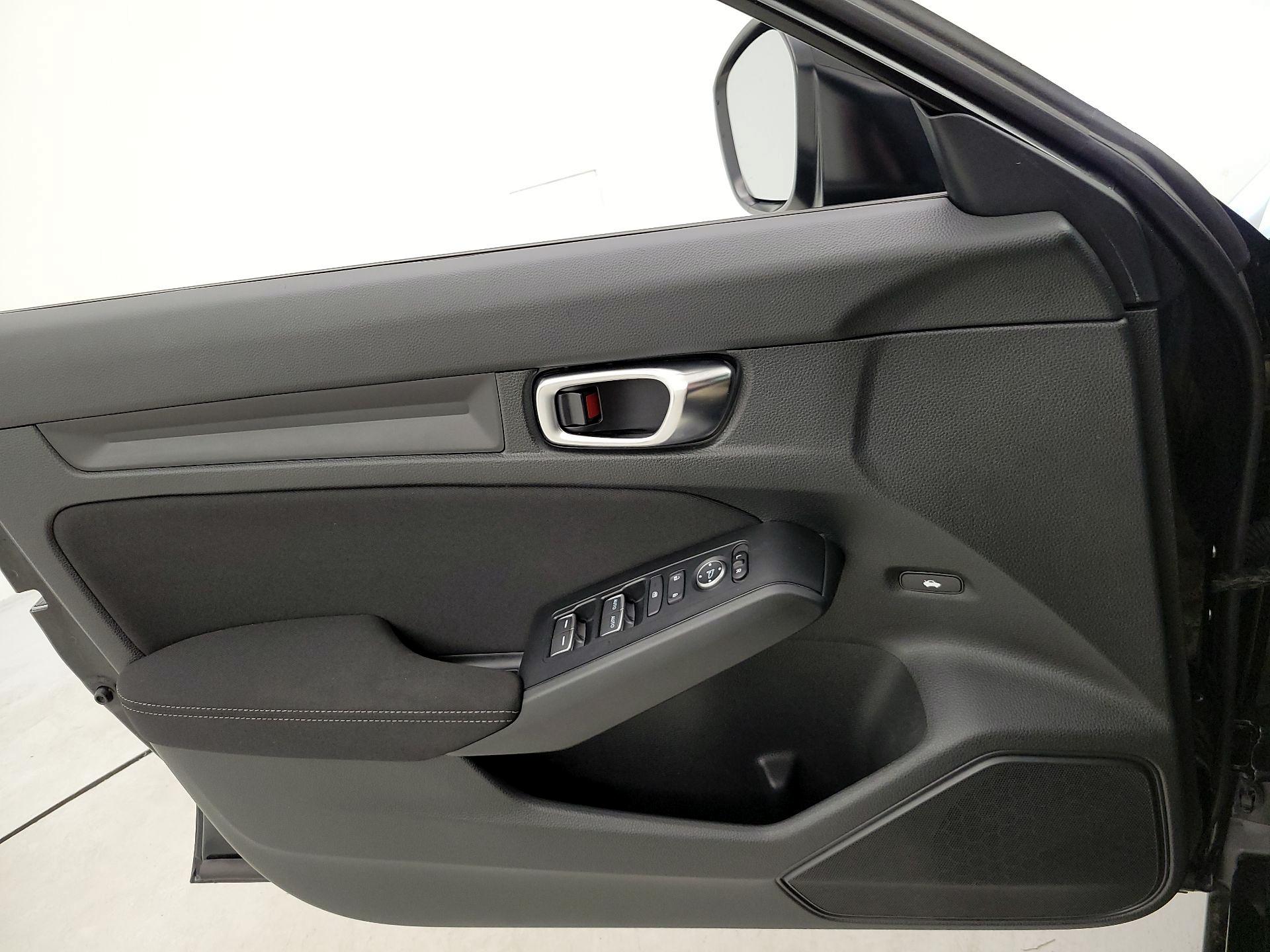 Thumbnail: 2024 Honda Civic - 12