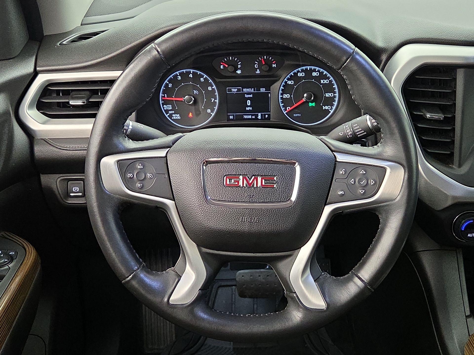 Thumbnail: 2017 GMC Acadia - 10