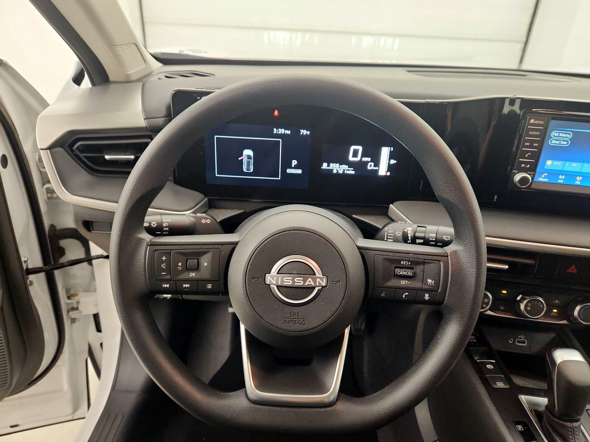 Thumbnail: 2025 Nissan Kicks - 10