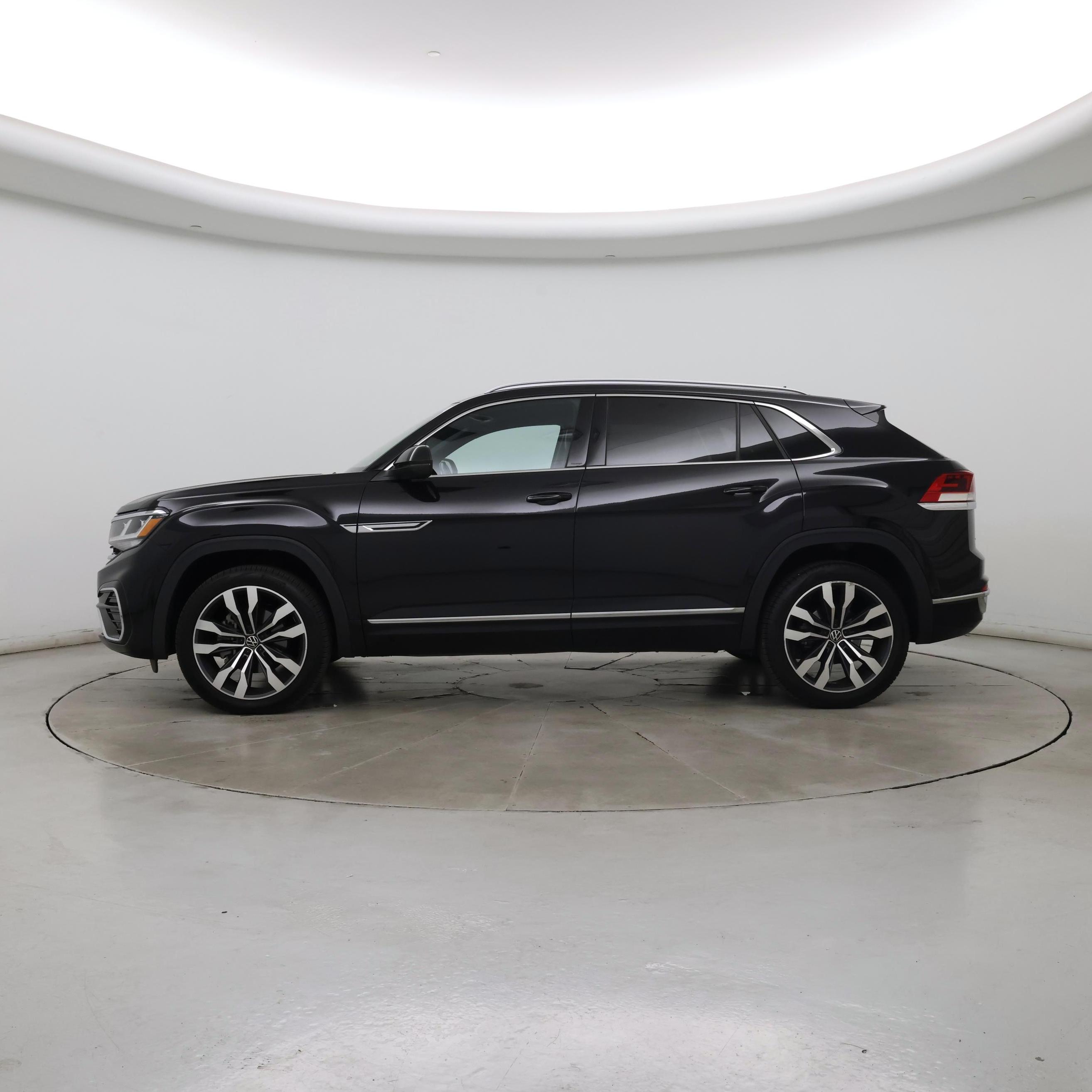 Thumbnail: 2021 Volkswagen Atlas - 3