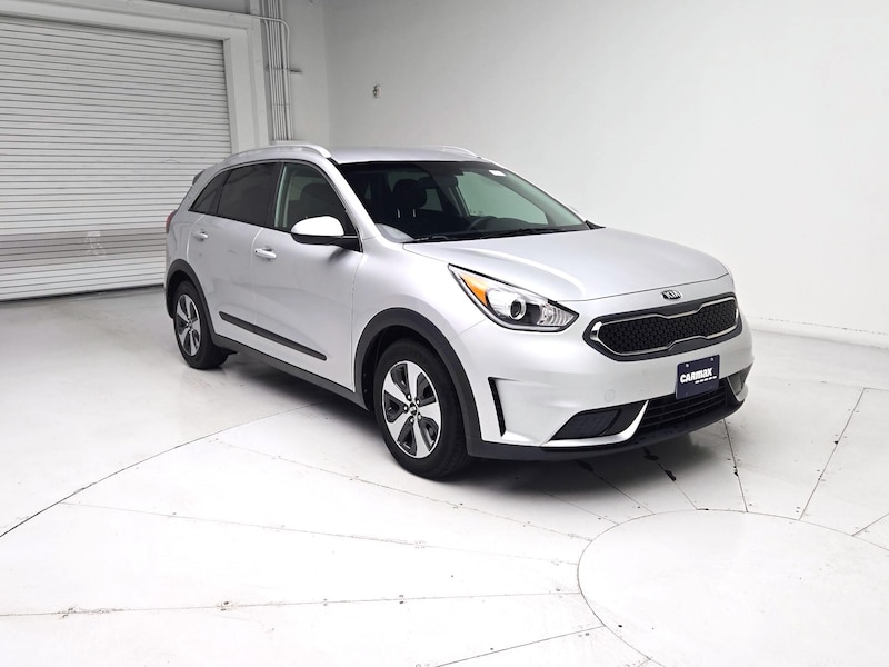 2017 Kia Niro LX
