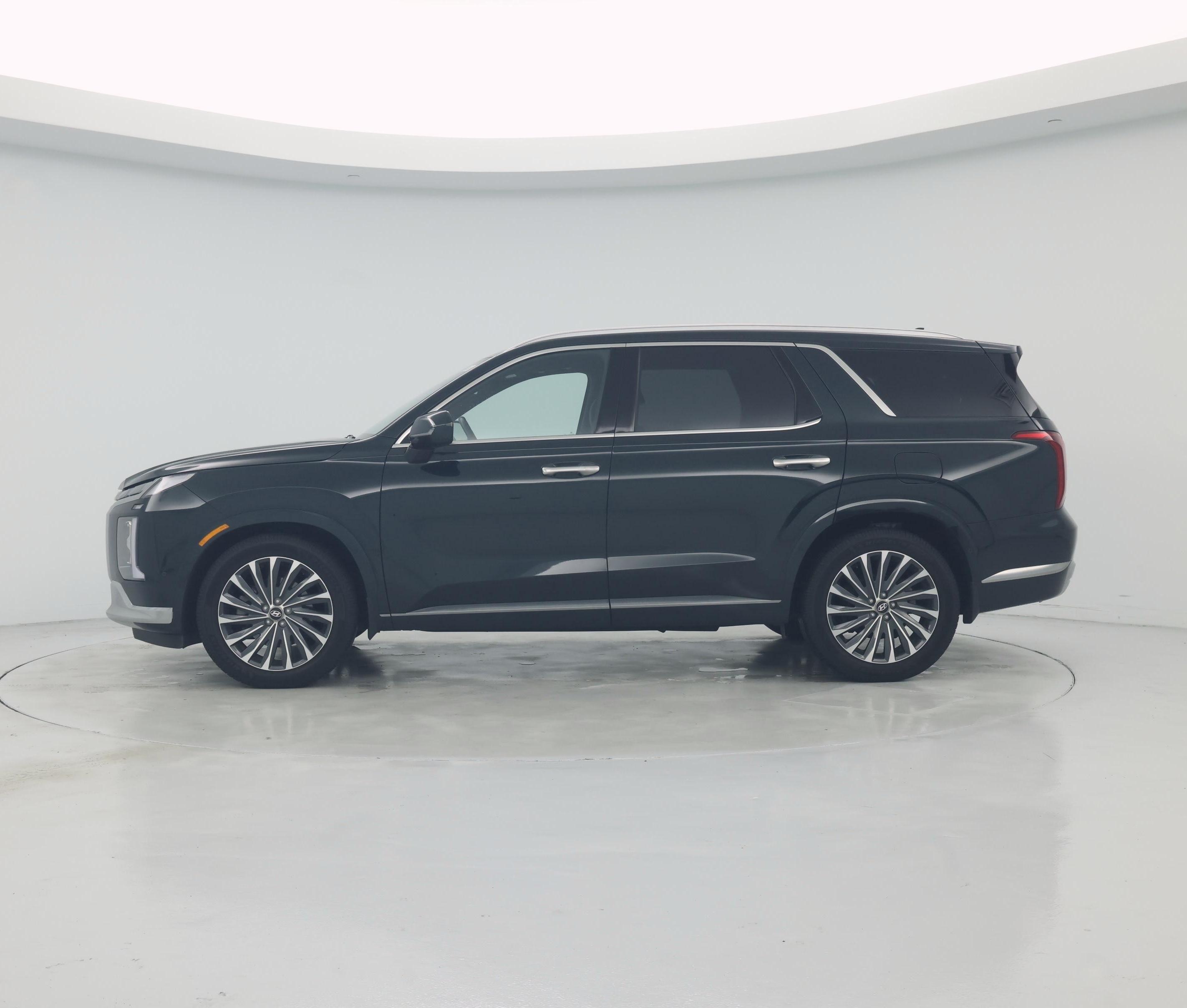 Thumbnail: 2023 Hyundai Palisade - 3