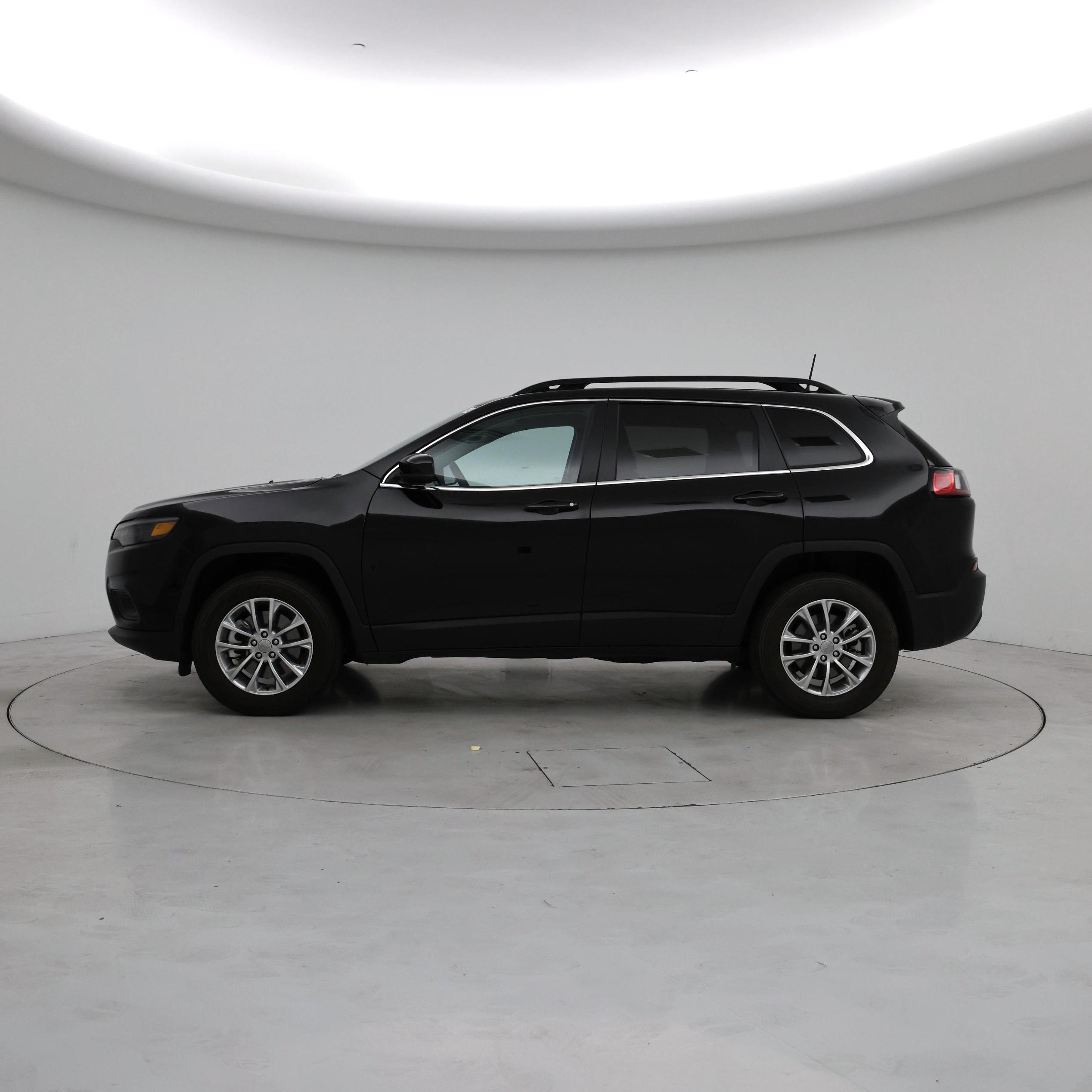 Thumbnail: 2022 Jeep Cherokee - 3