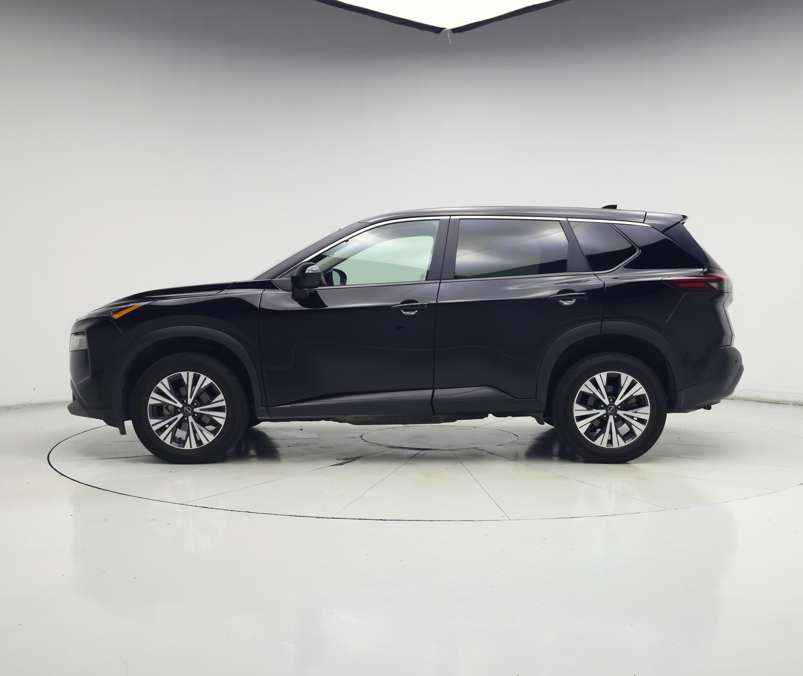 Thumbnail: 2023 Nissan Rogue - 3