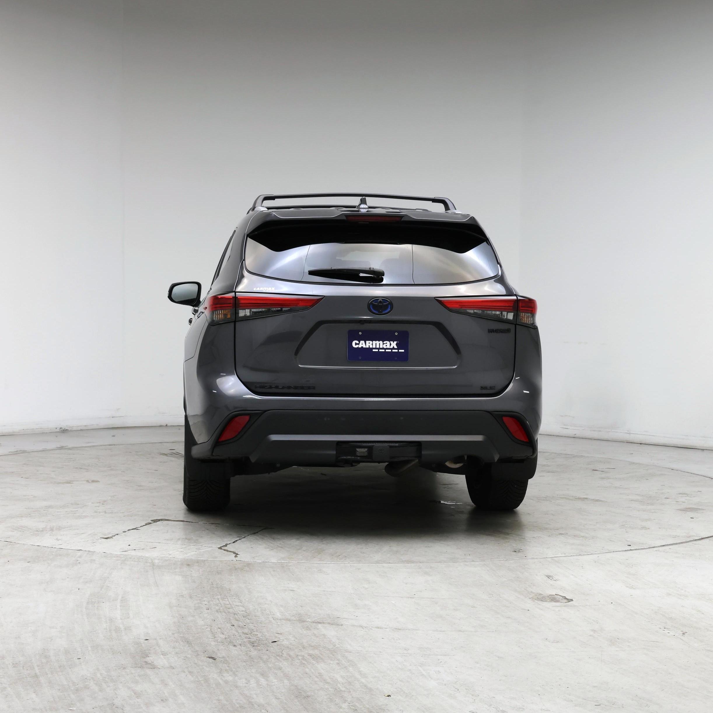Thumbnail: 2023 Toyota Highlander - 6