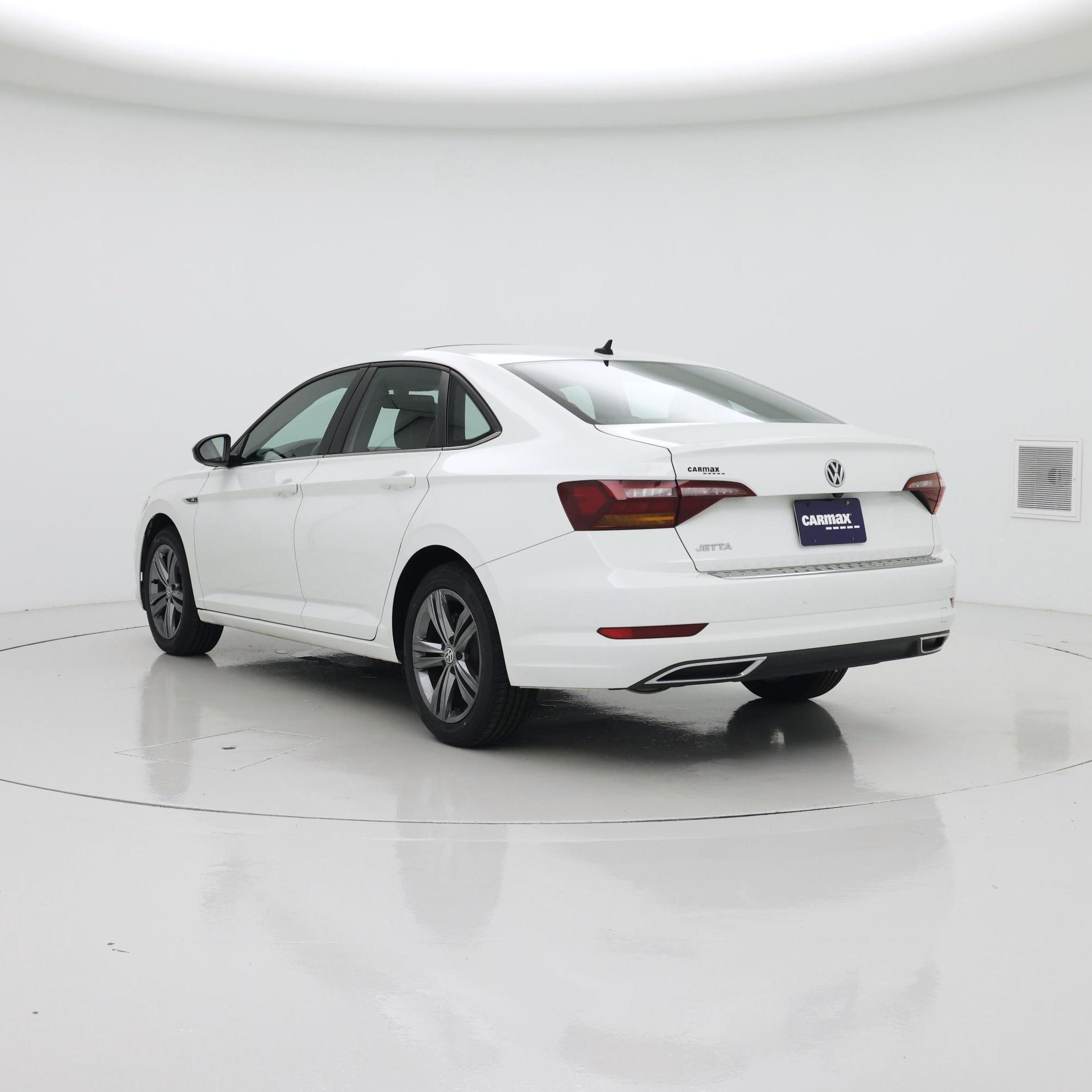 Thumbnail: 2019 Volkswagen Jetta - 2