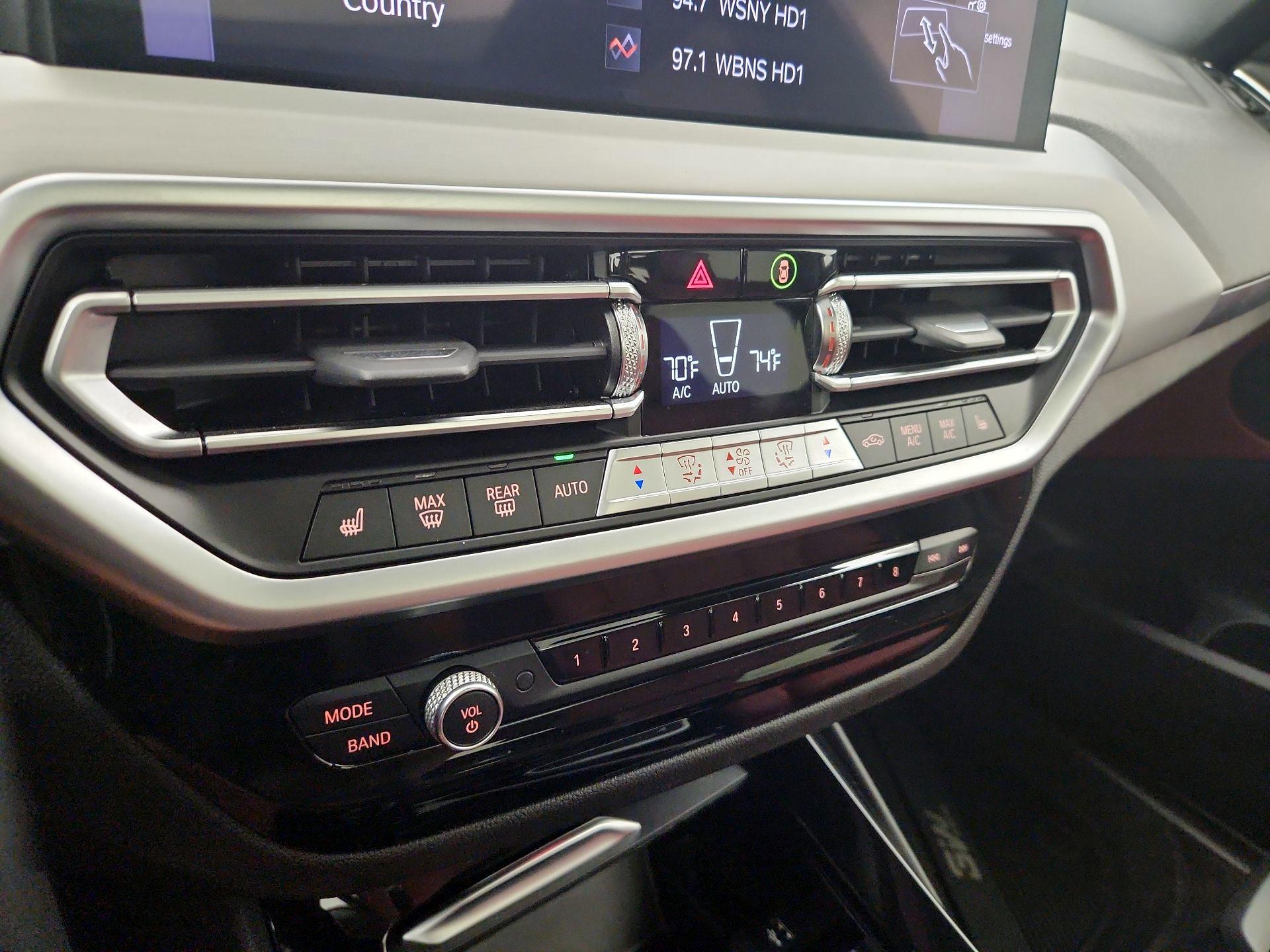 Thumbnail: 2022 BMW X3 - 16