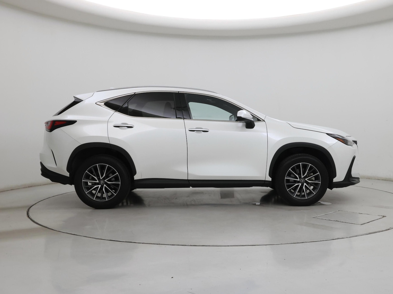 2024 Lexus NX 350 - Photo 8