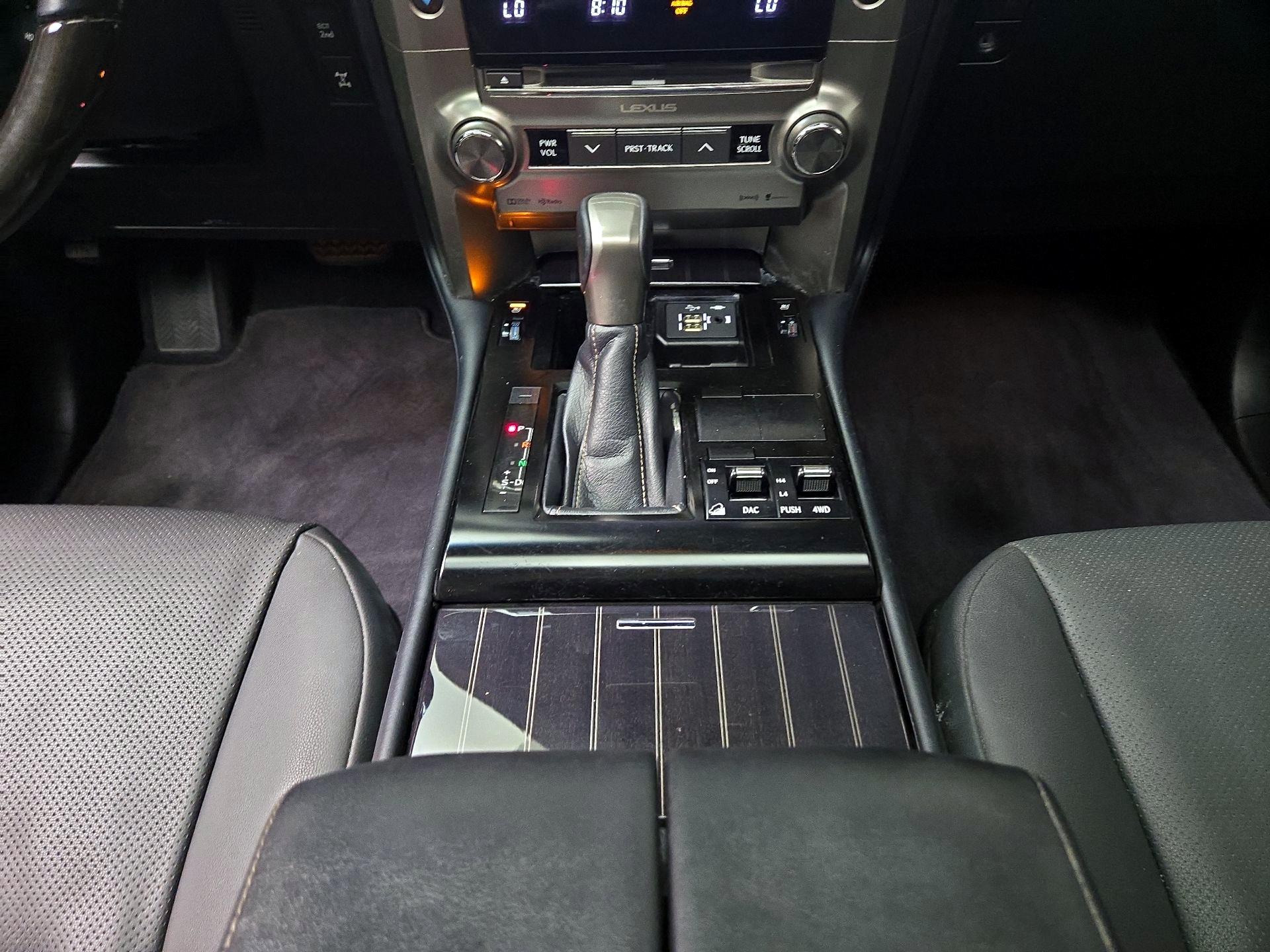 Thumbnail: 2020 Lexus GX - 18