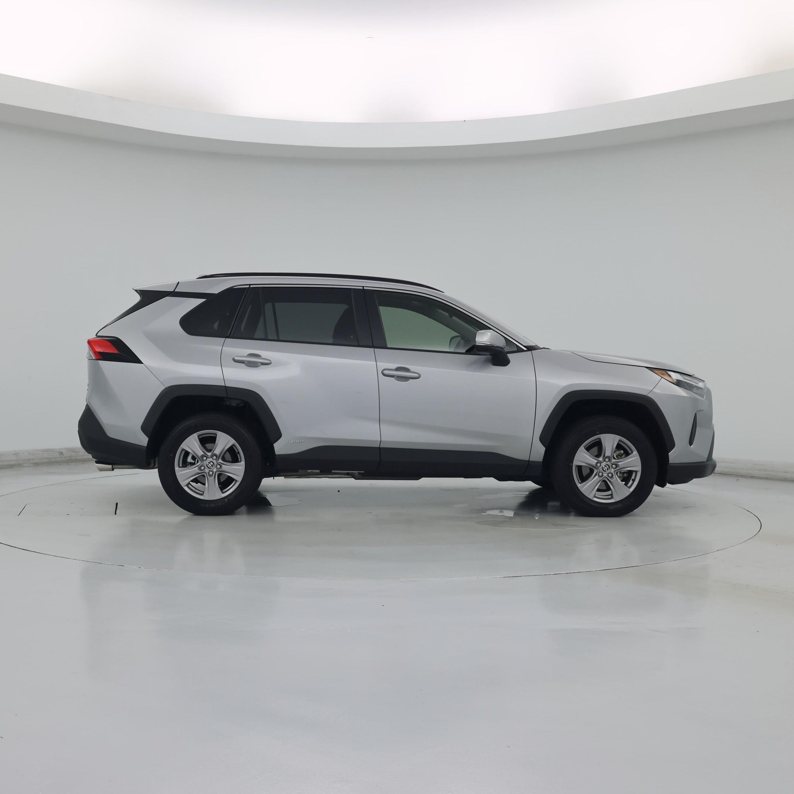 Thumbnail: 2025 Toyota RAV4 - 7