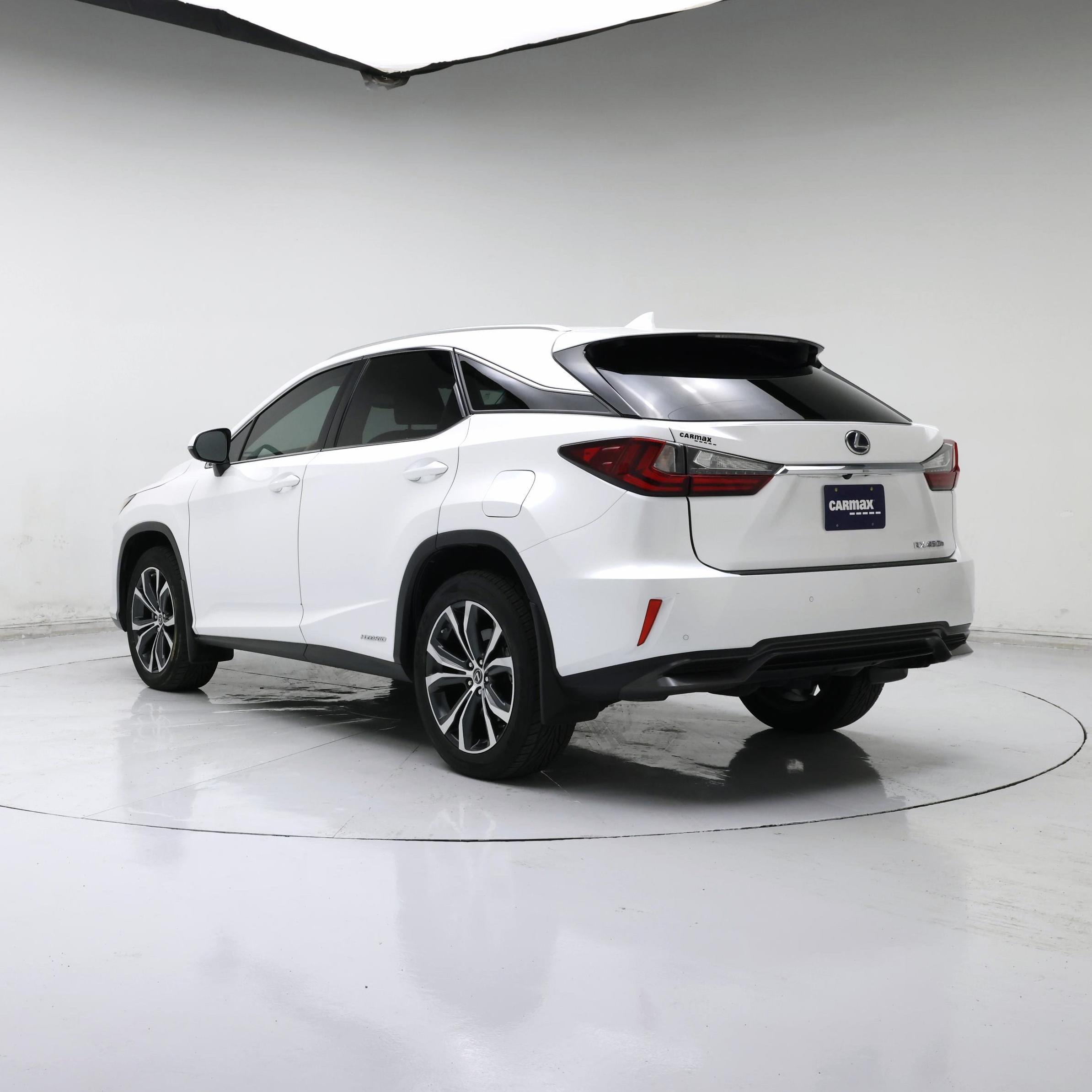 Thumbnail: 2019 Lexus RX - 2