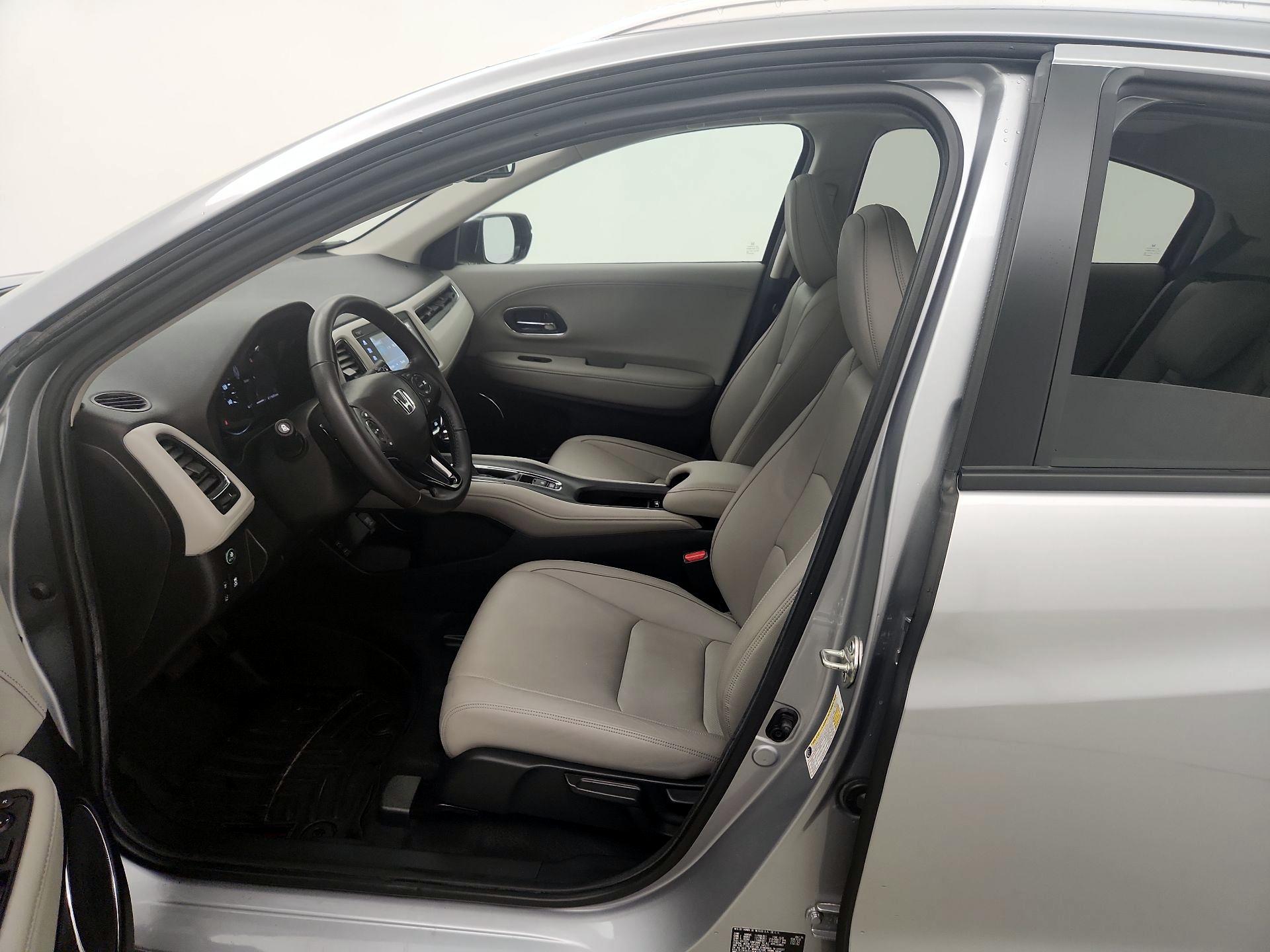Thumbnail: 2019 Honda HR-V - 11