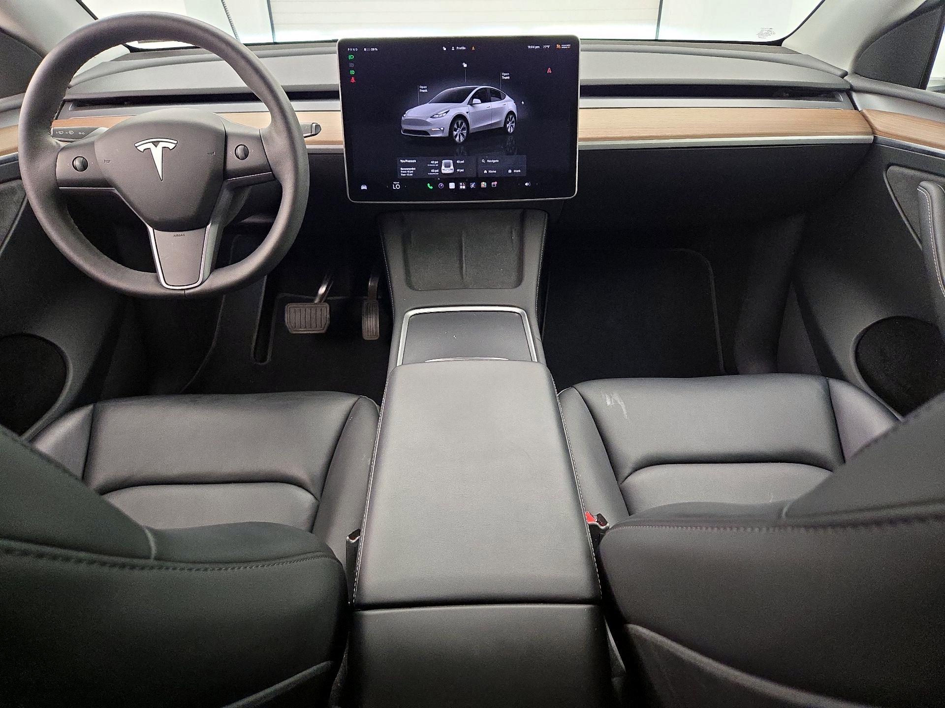 Thumbnail: 2023 Tesla Model Y - 9