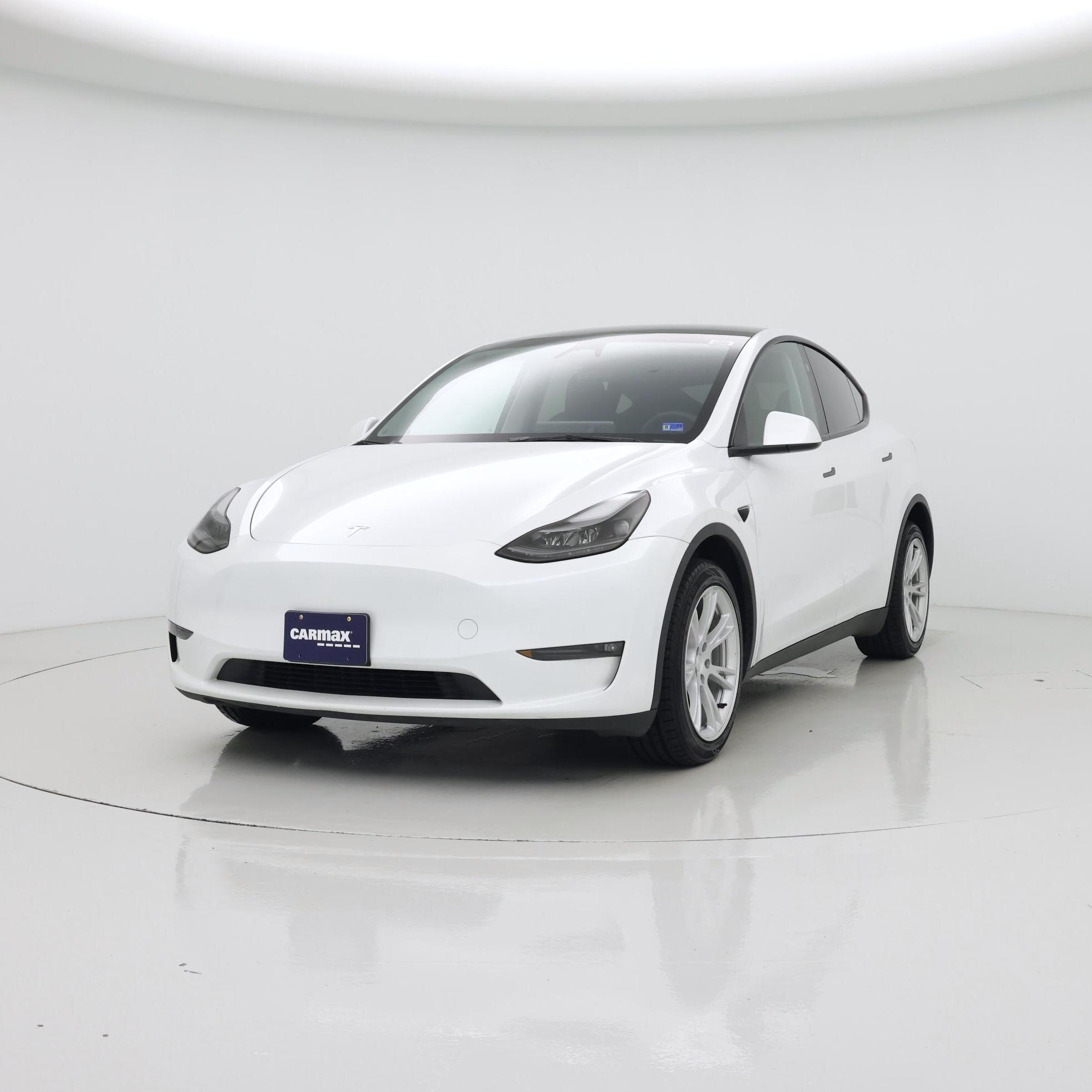 Thumbnail: 2023 Tesla Model Y - 4