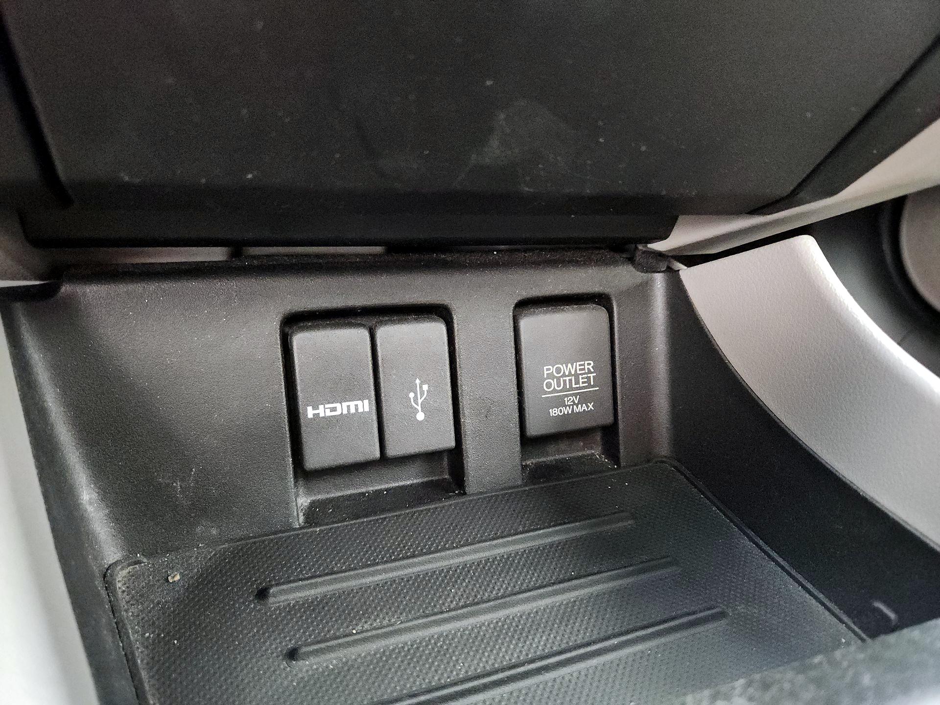Thumbnail: 2014 Honda Civic - 18