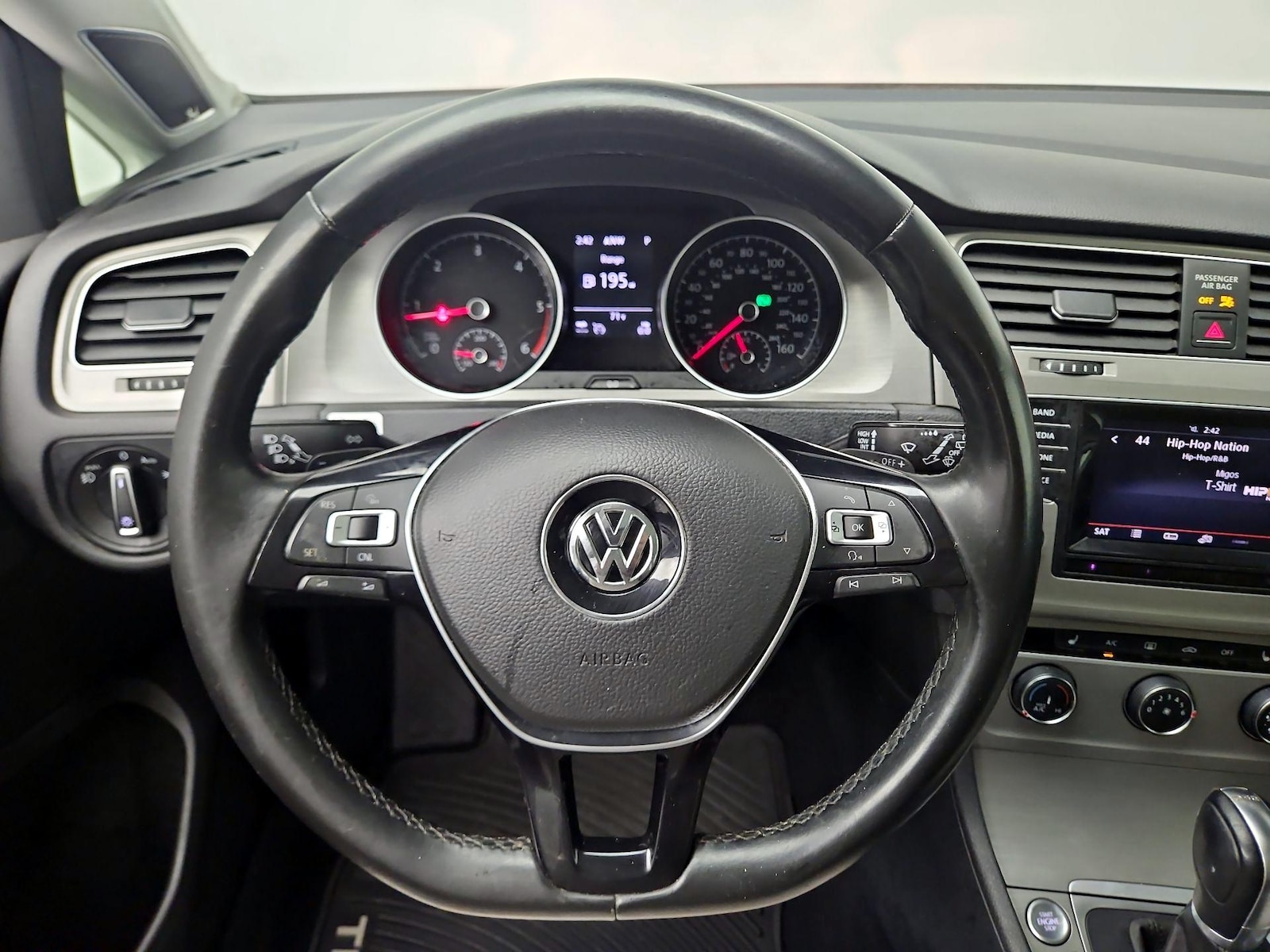 2015 Volkswagen Golf SportWagen TDI S - Photo 11