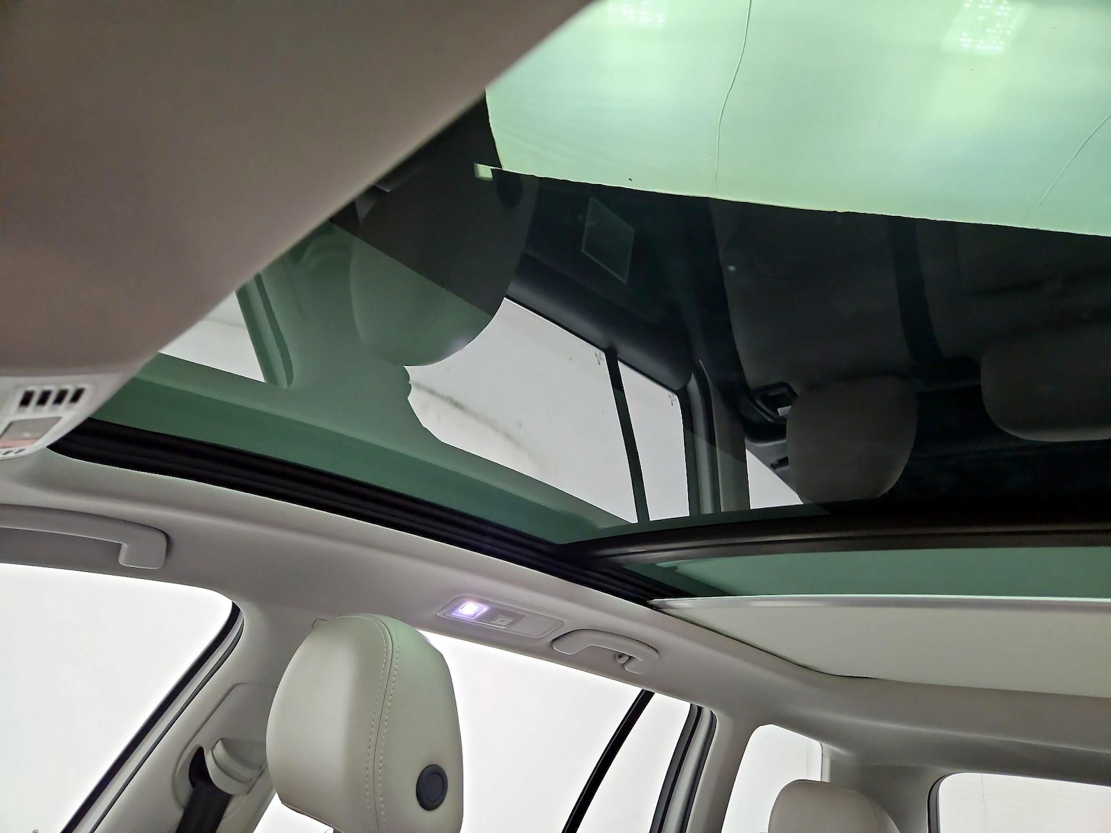 2015 Volkswagen Golf SportWagen TDI S - Photo 19