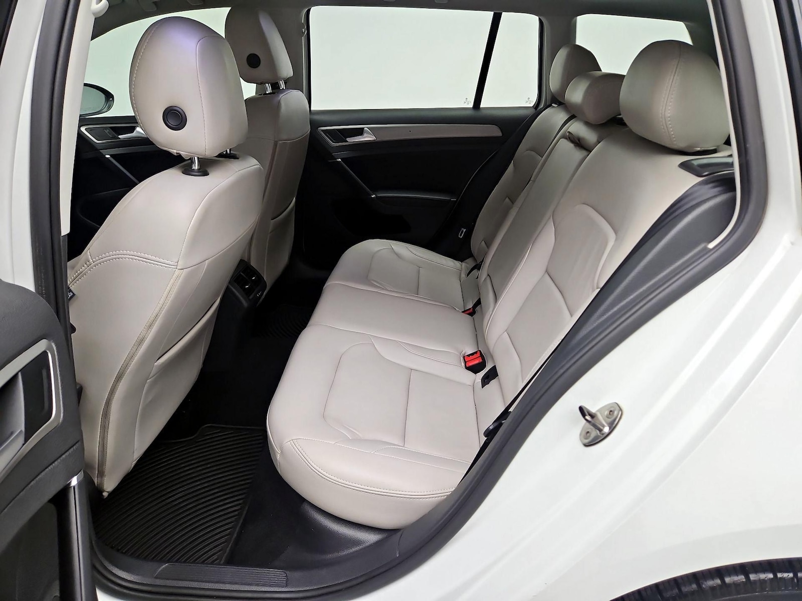 2015 Volkswagen Golf SportWagen TDI S - Photo 20