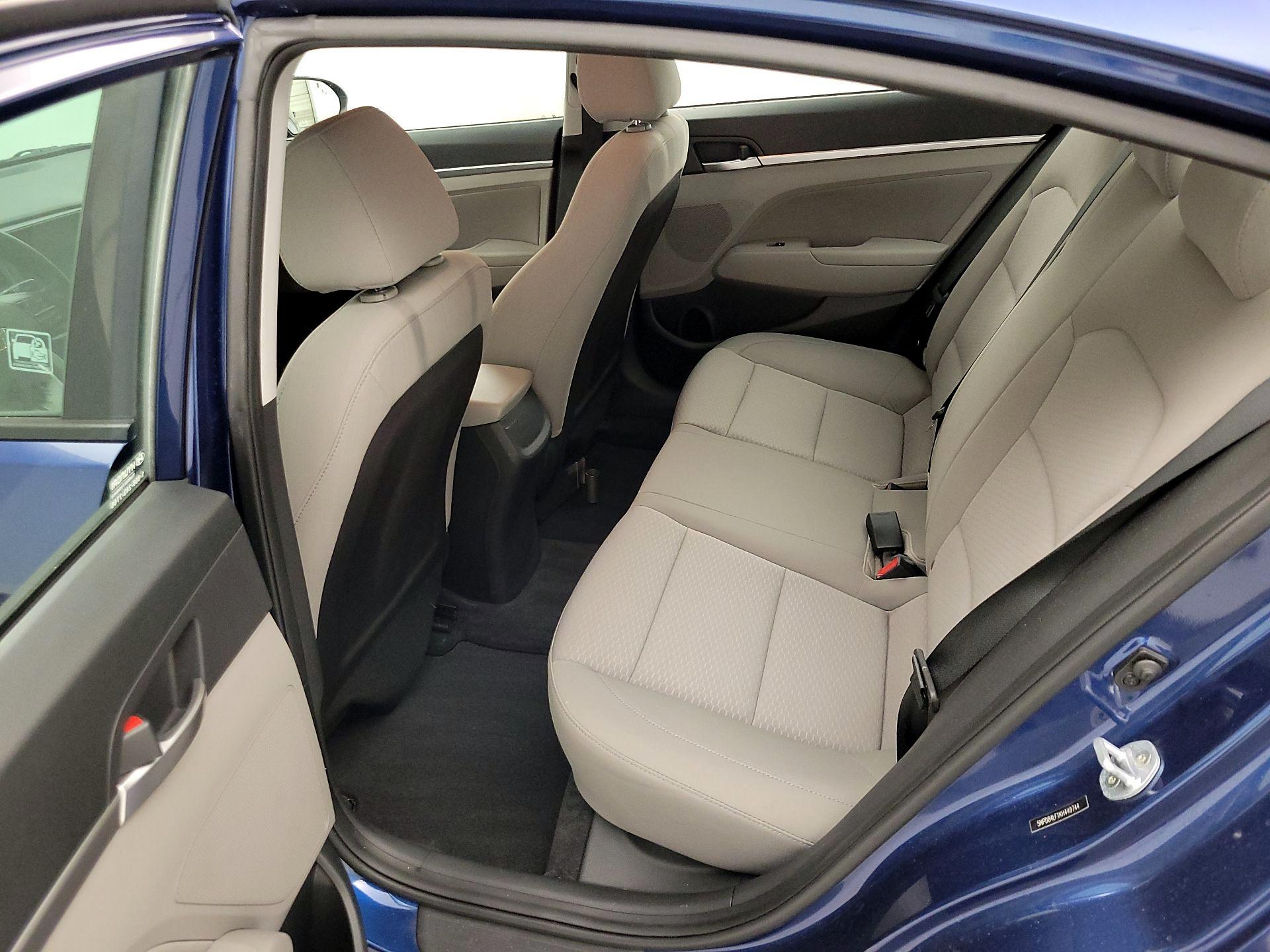 Thumbnail: 2019 Hyundai Elantra - 18