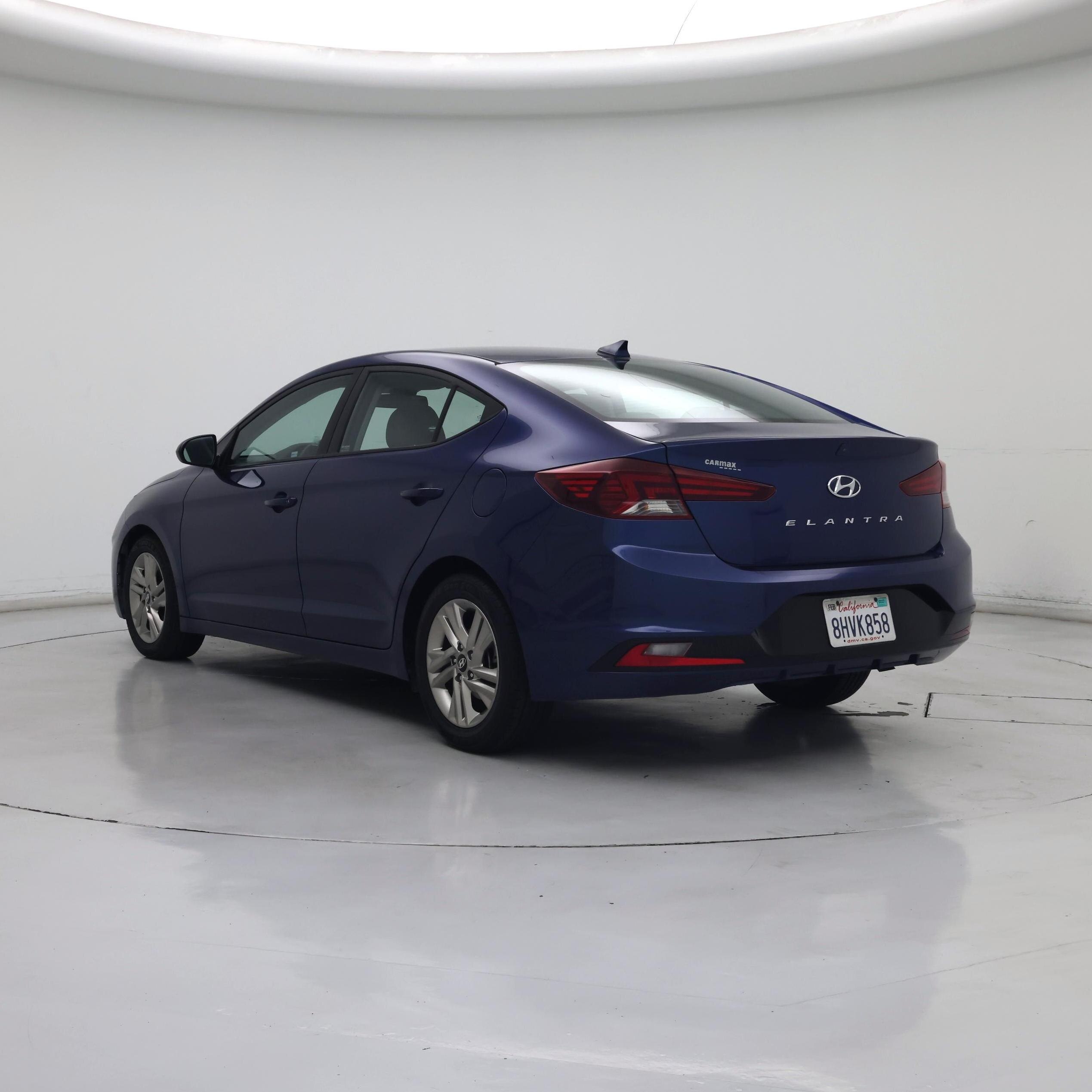 Thumbnail: 2019 Hyundai Elantra - 2