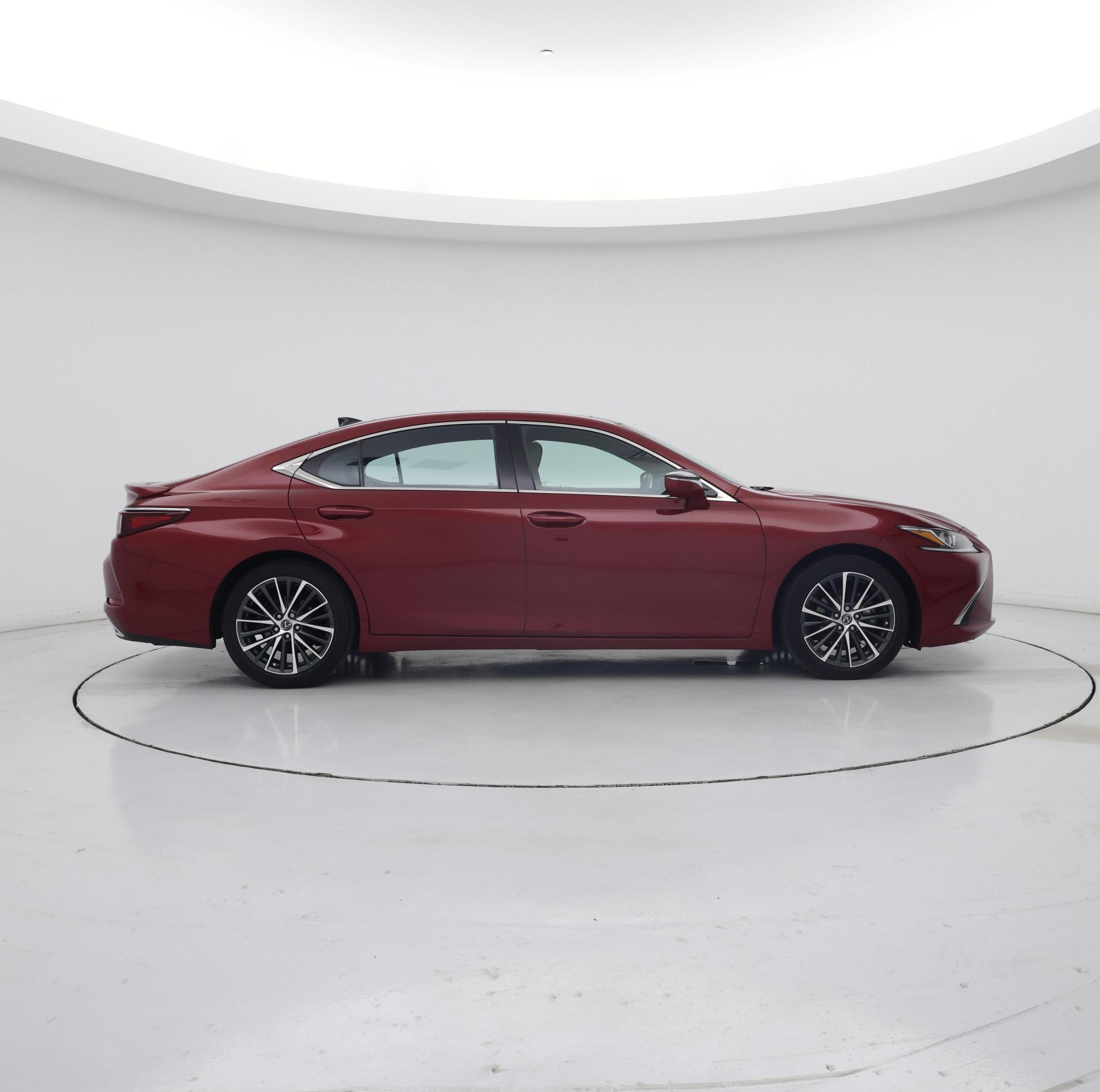 Thumbnail: 2022 Lexus ES - 7