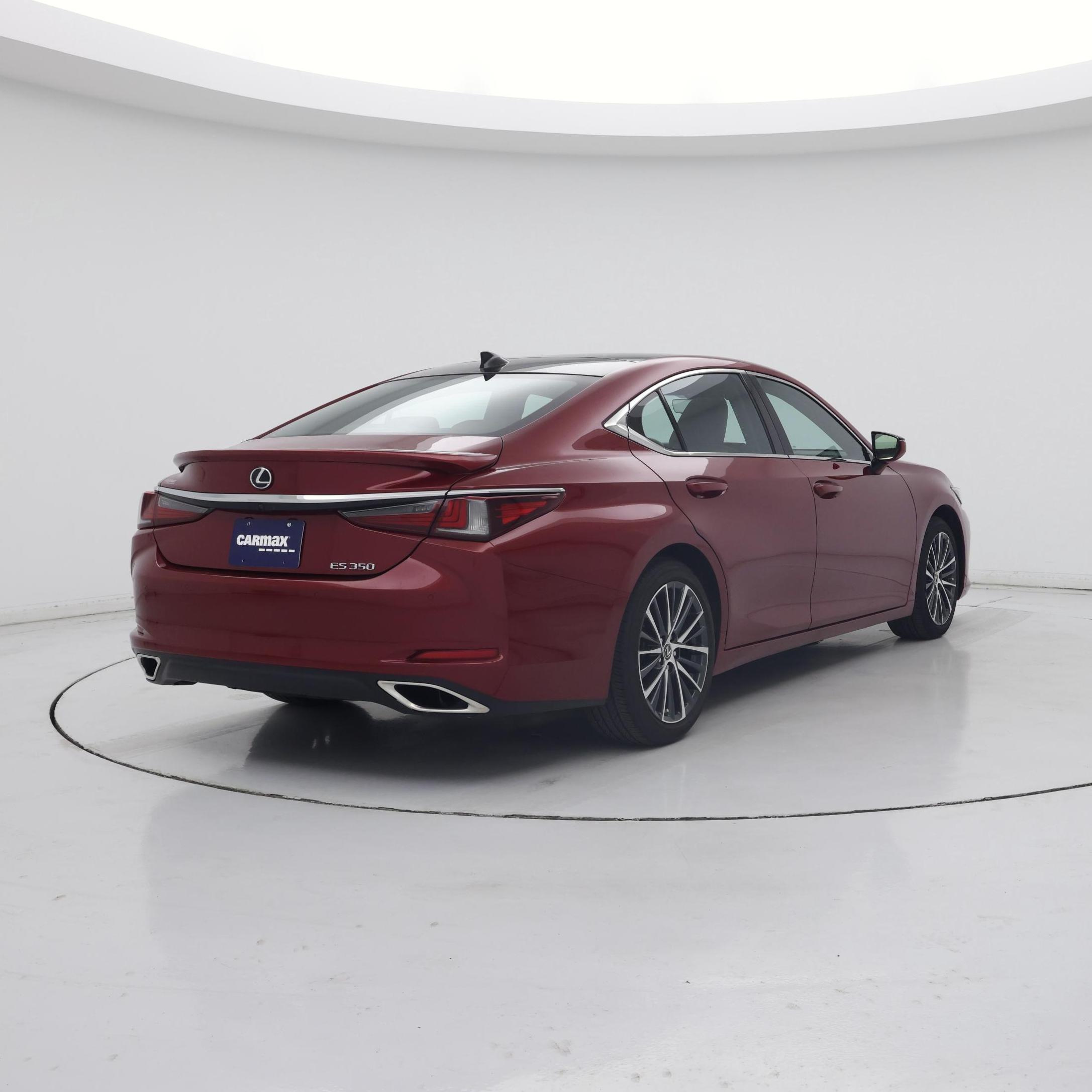 Thumbnail: 2022 Lexus ES - 8