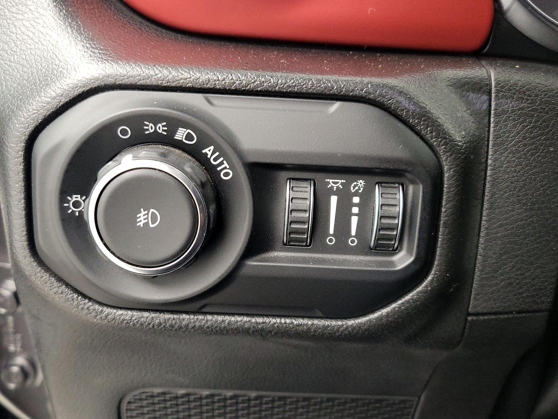 Thumbnail: 2022 Jeep Wrangler - 13