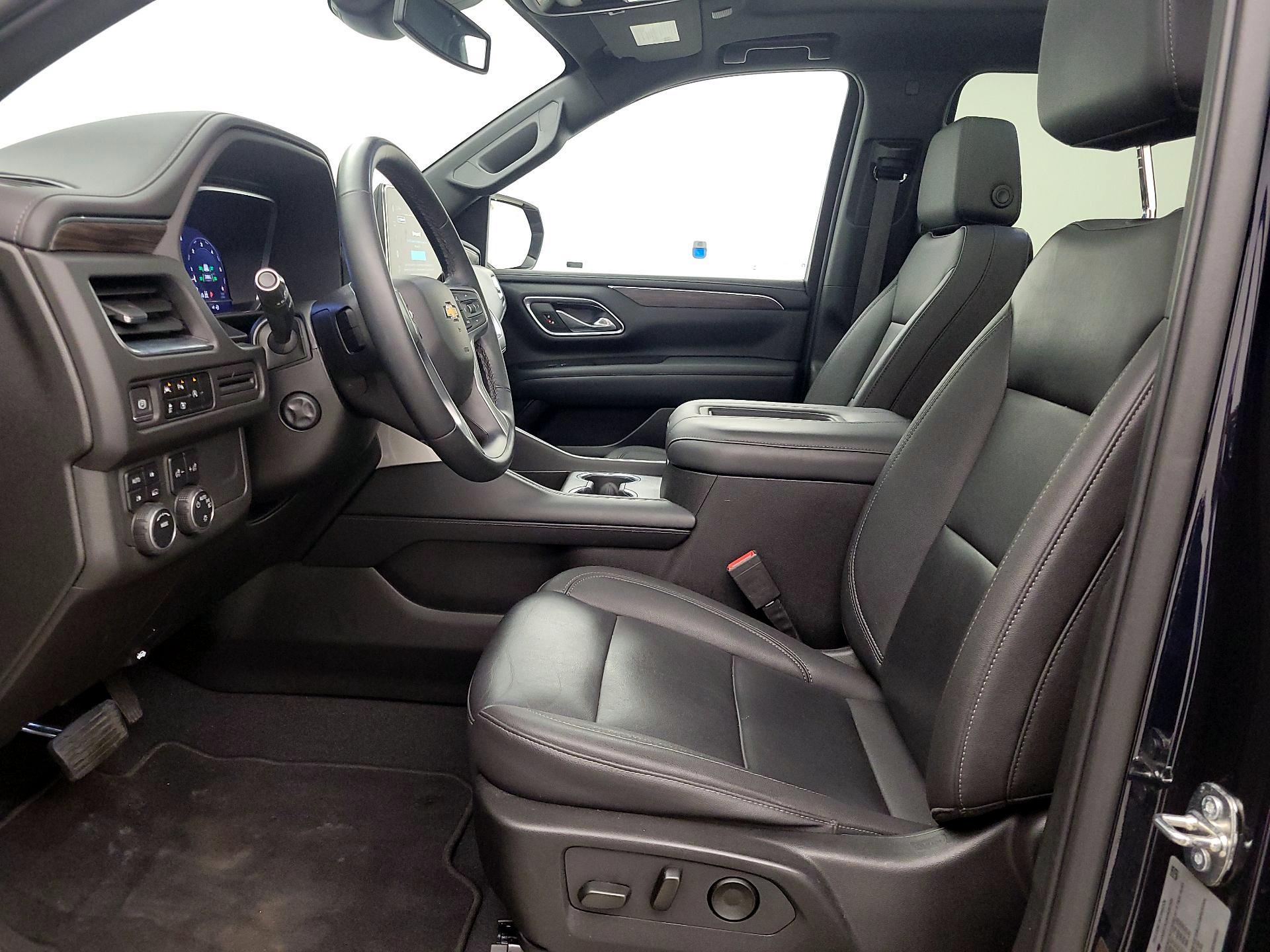 Thumbnail: 2023 Chevrolet Suburban - 11