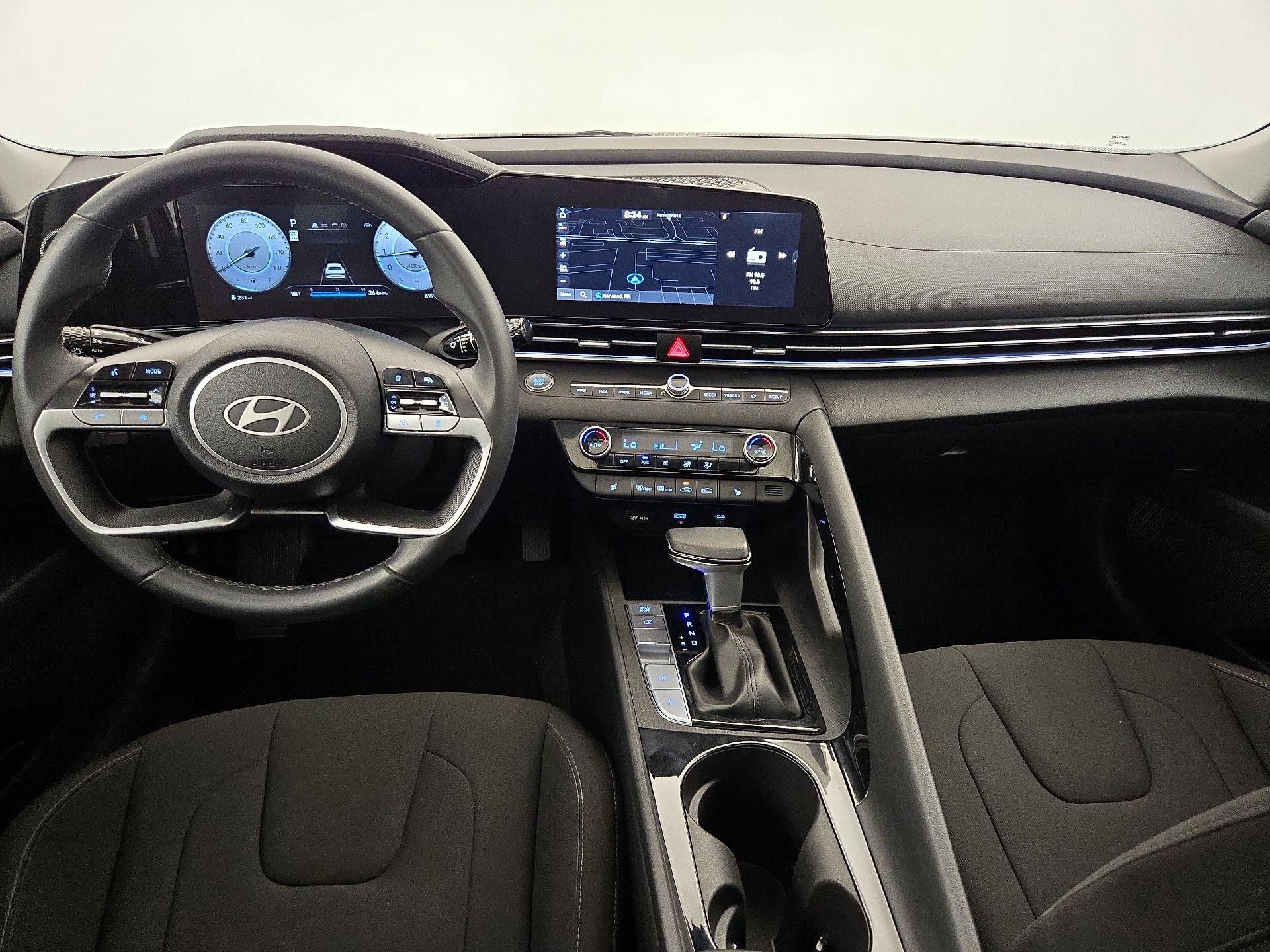 Thumbnail: 2024 Hyundai Elantra - 9