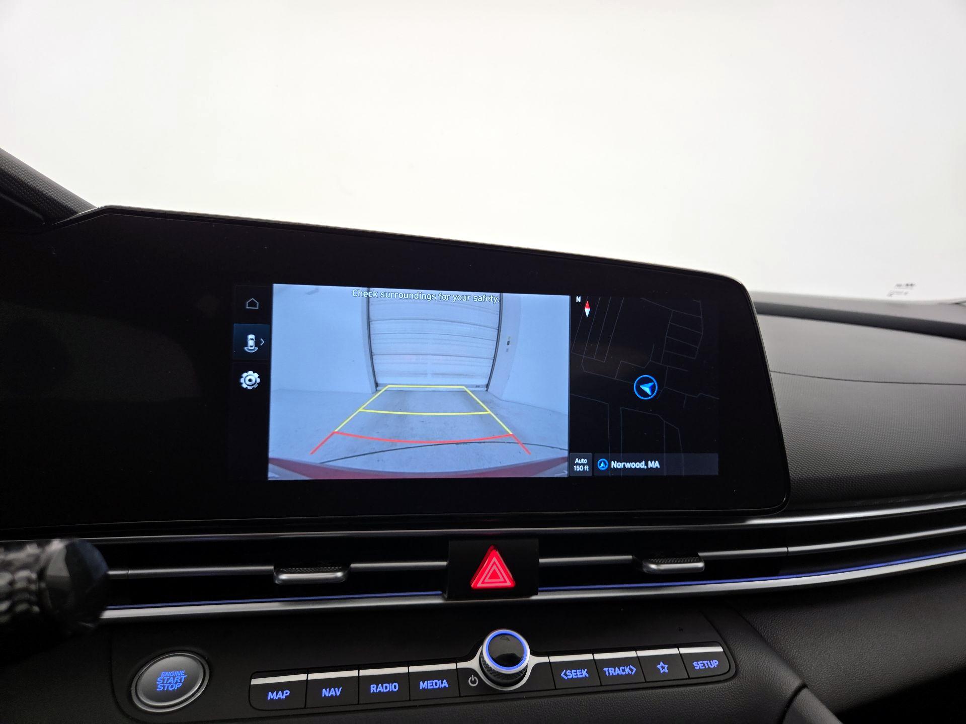 Thumbnail: 2024 Hyundai Elantra - 15