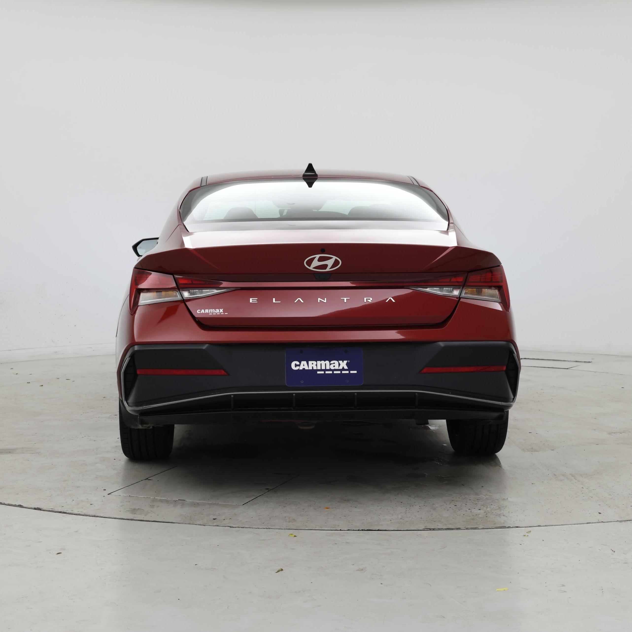 Thumbnail: 2024 Hyundai Elantra - 6
