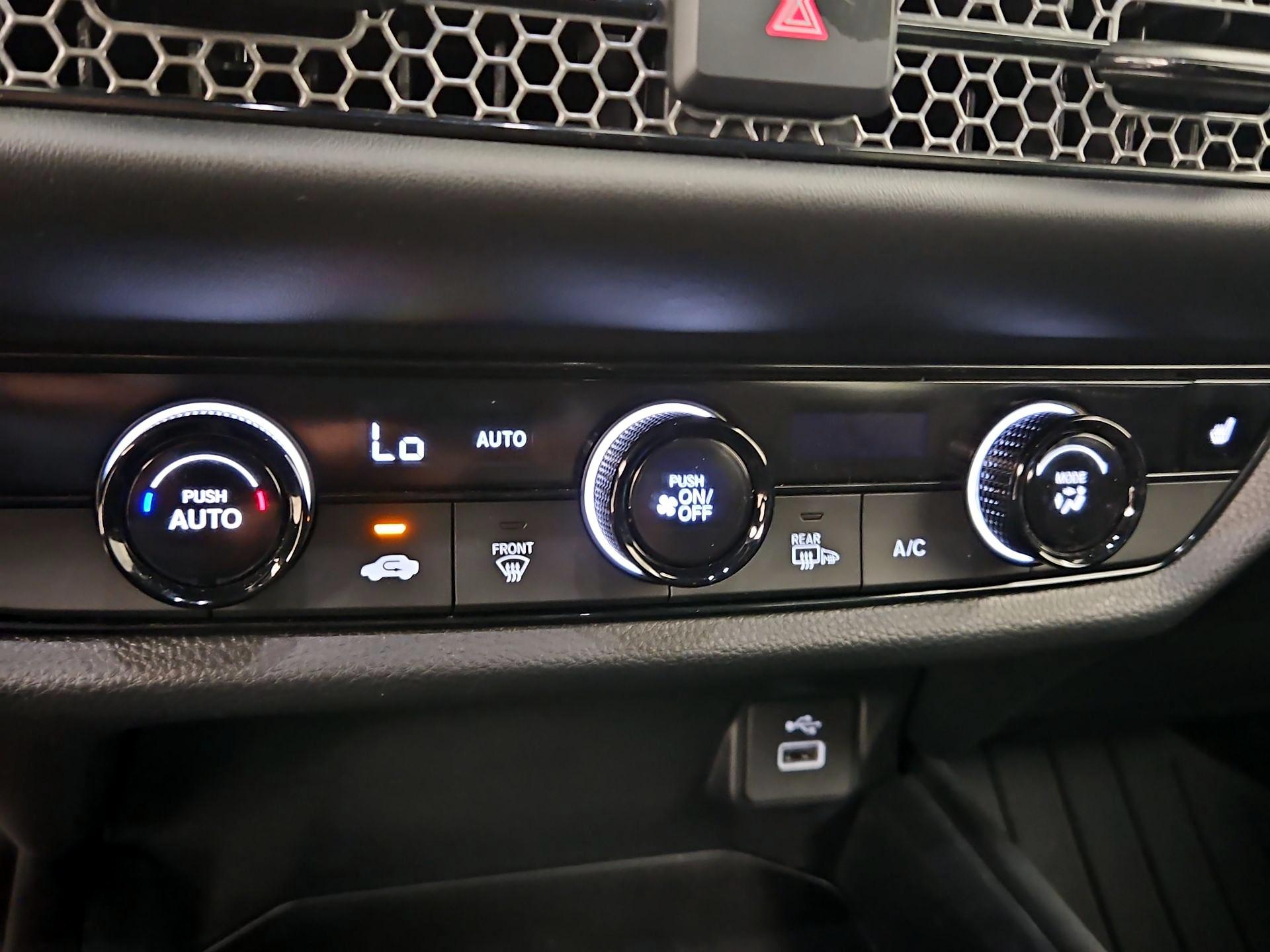 Thumbnail: 2024 Honda HR-V - 16