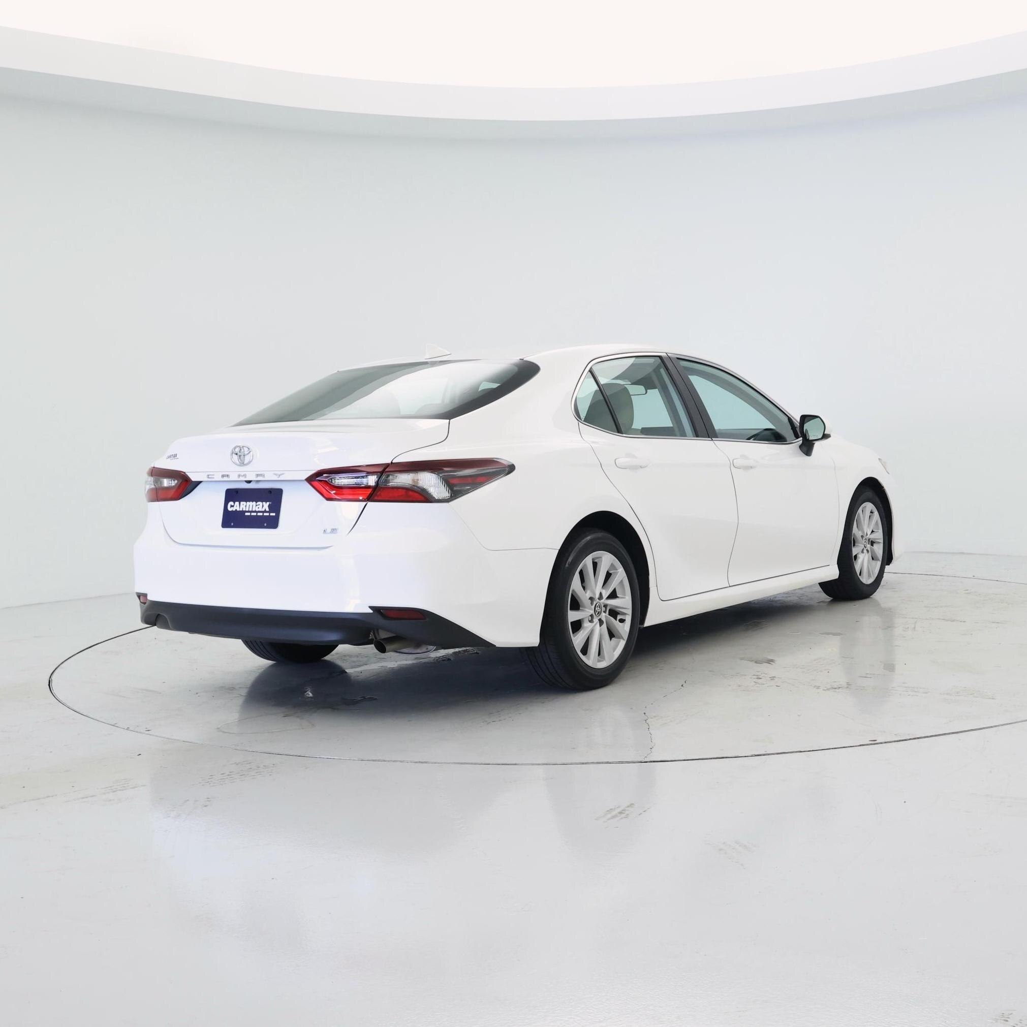 Thumbnail: 2023 Toyota Camry - 8