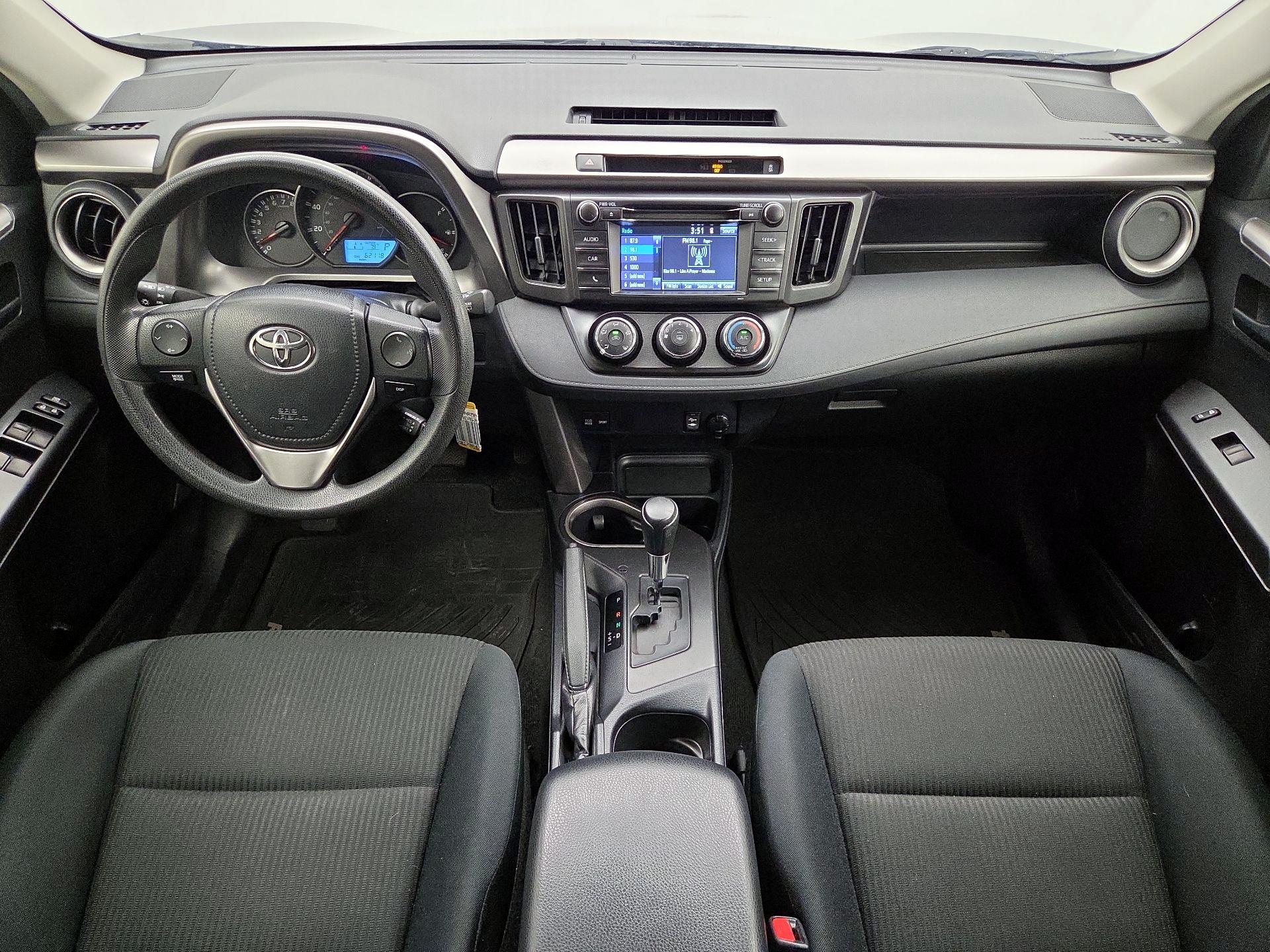 Thumbnail: 2016 Toyota RAV4 - 9