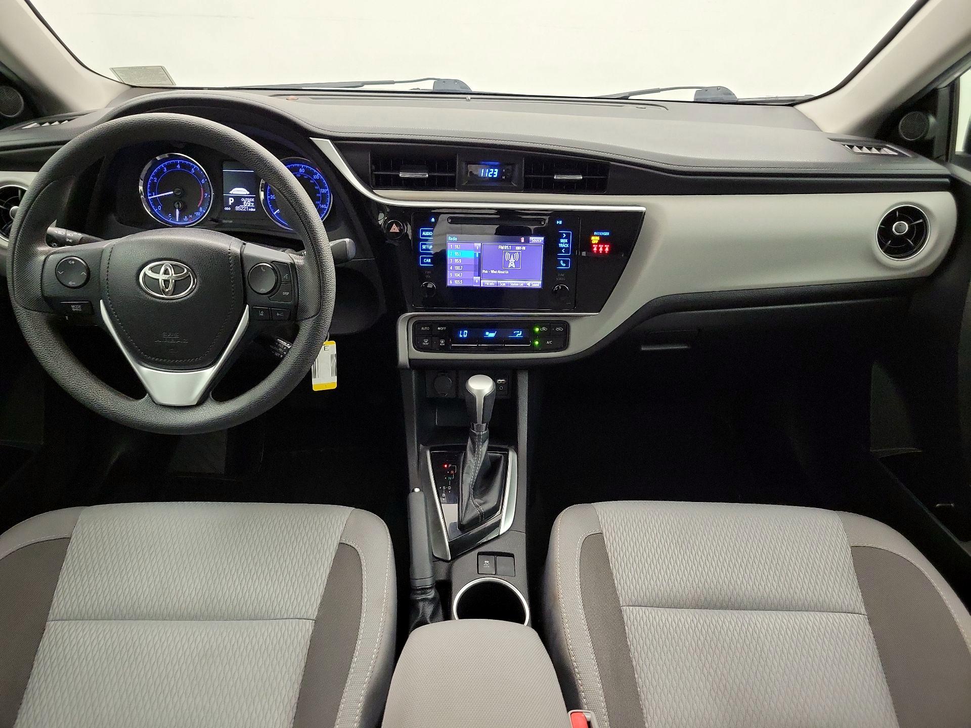 Thumbnail: 2019 Toyota Corolla - 9