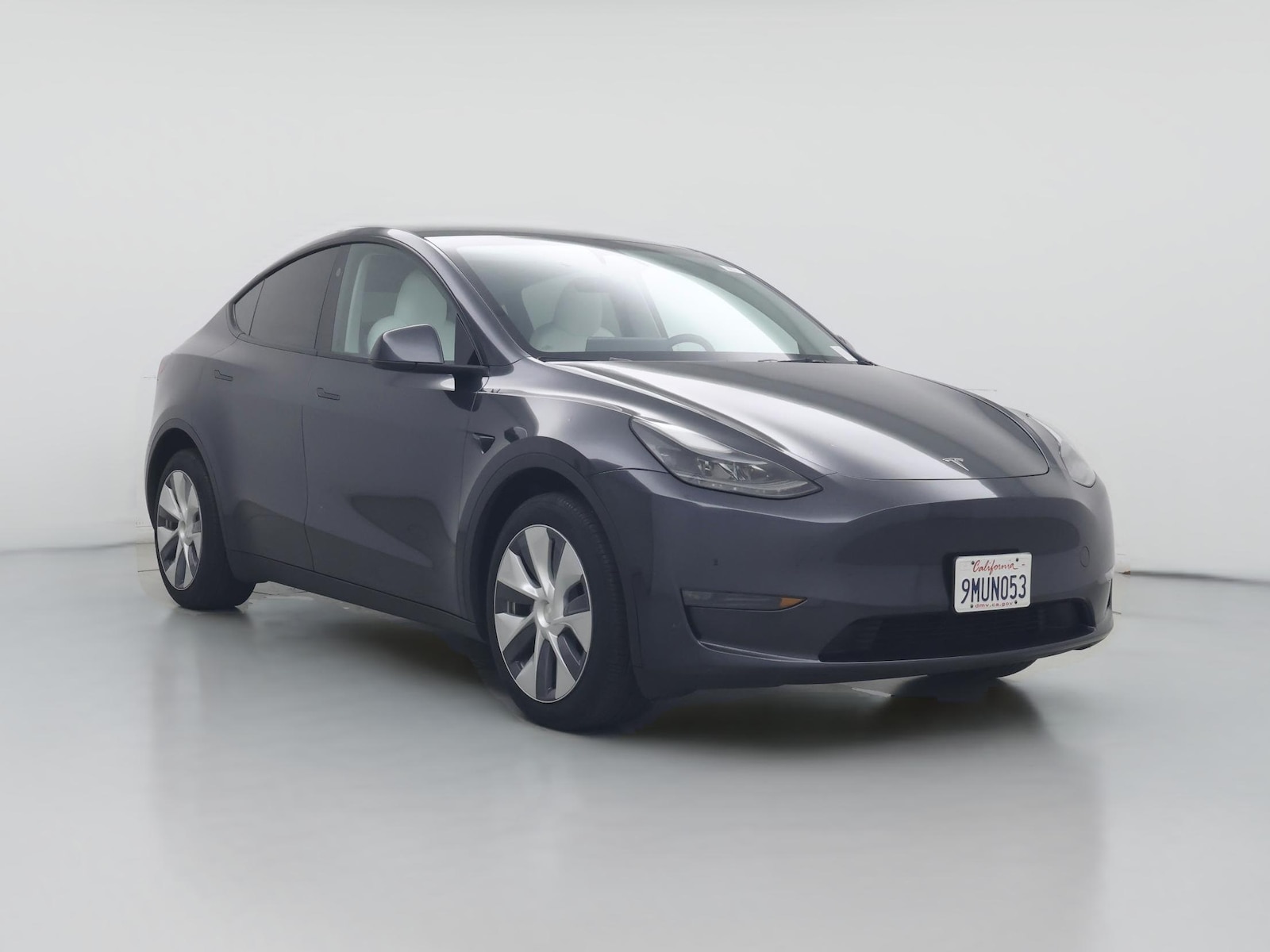 2024 Tesla Model Y Long Range - Photo 1