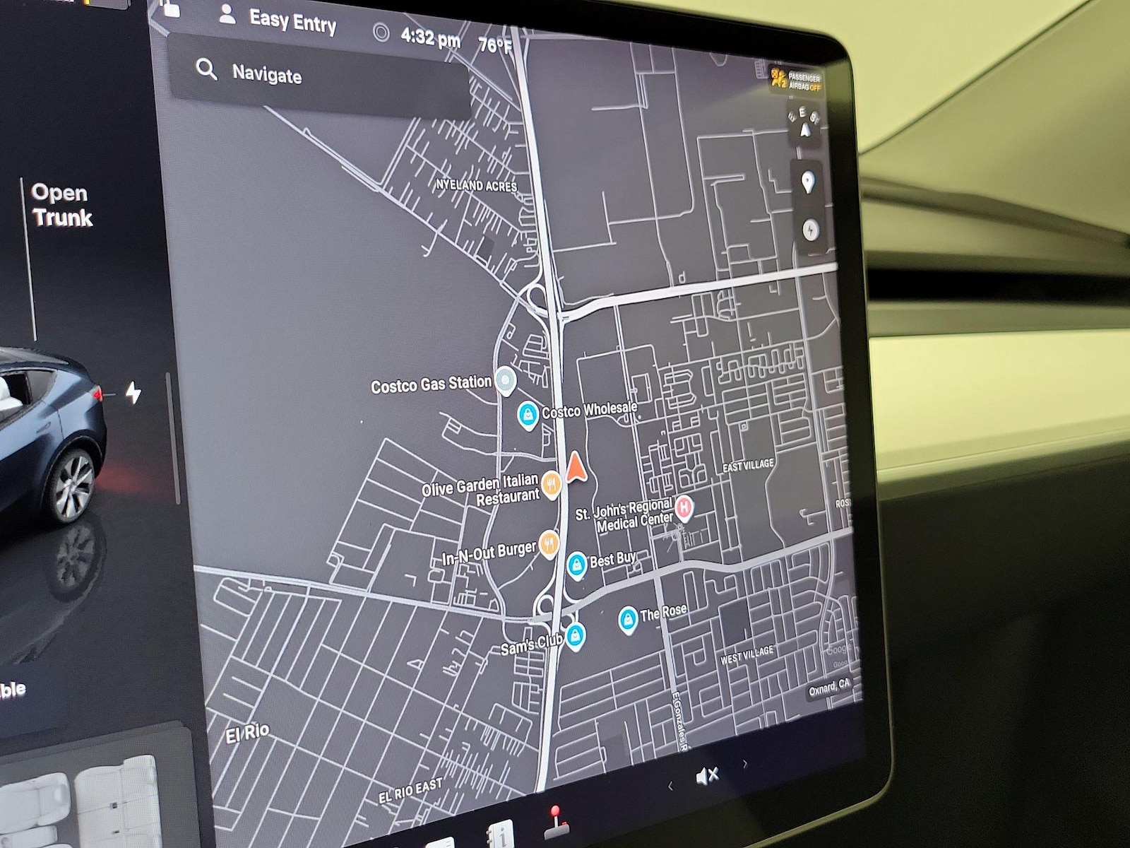 2024 Tesla Model Y Long Range - Photo 14