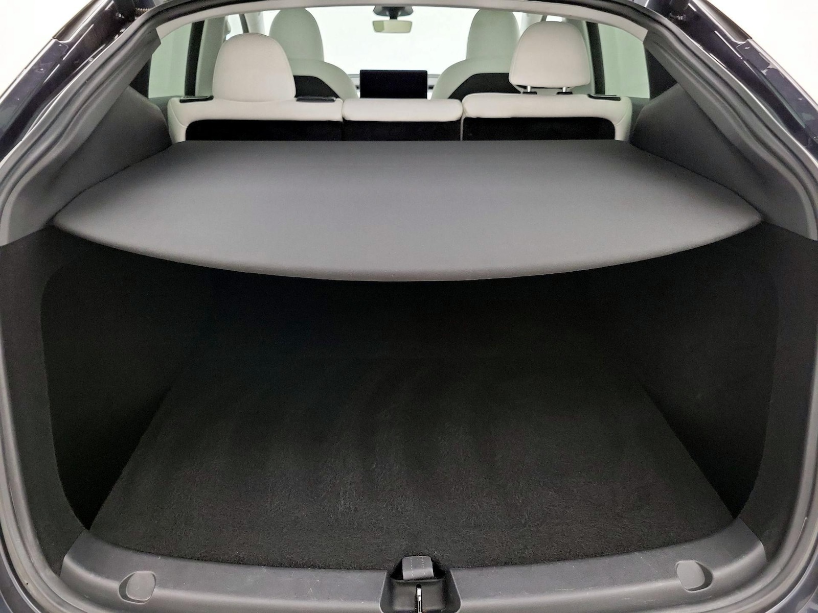 2024 Tesla Model Y Long Range - Photo 20
