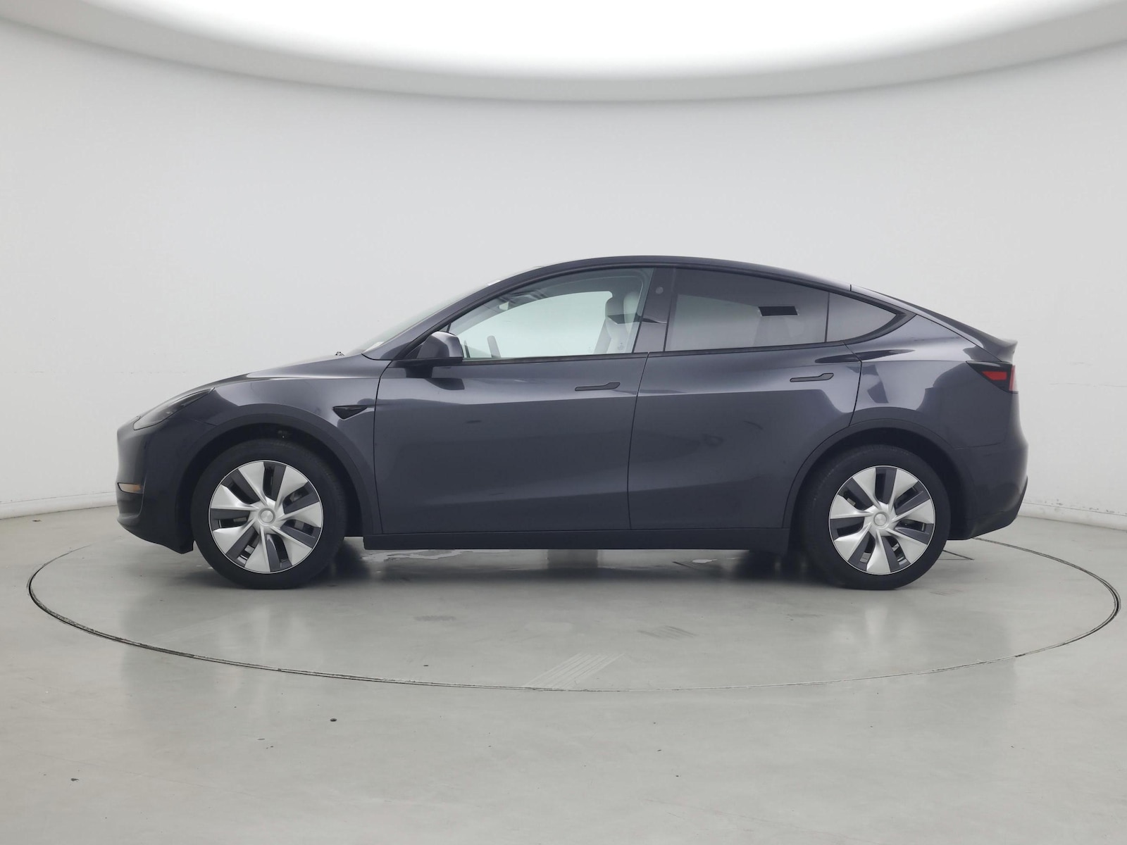 2024 Tesla Model Y Long Range - Photo 4