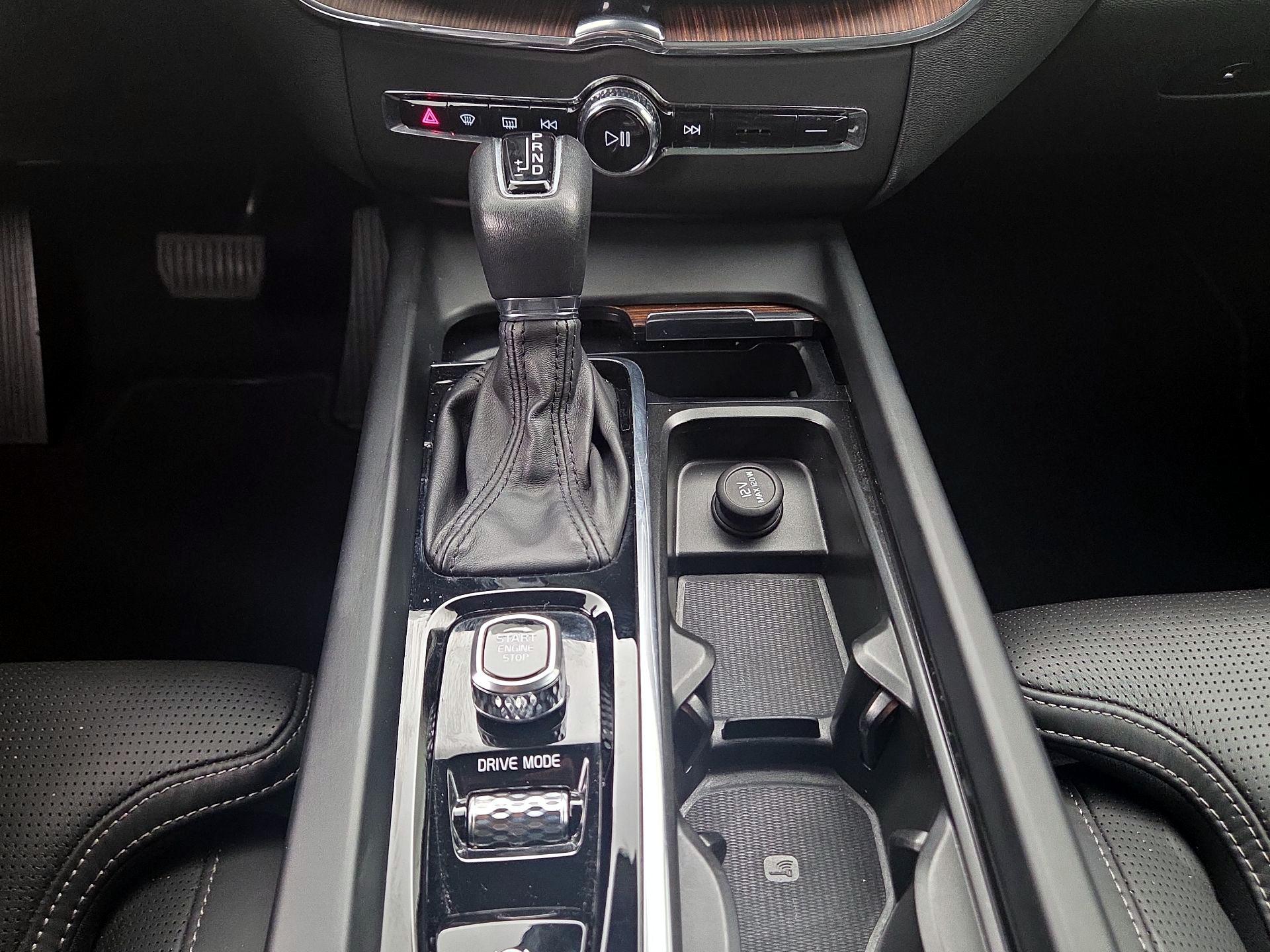 Thumbnail: 2020 Volvo XC60 - 18