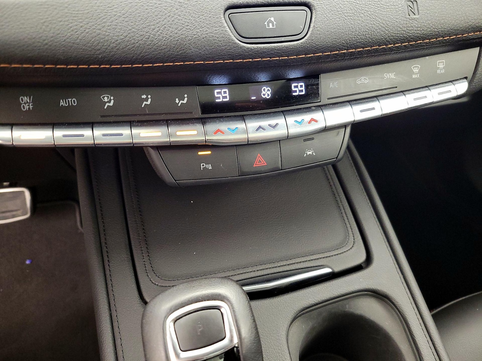 2019 Cadillac XT4 Sport - Photo 17