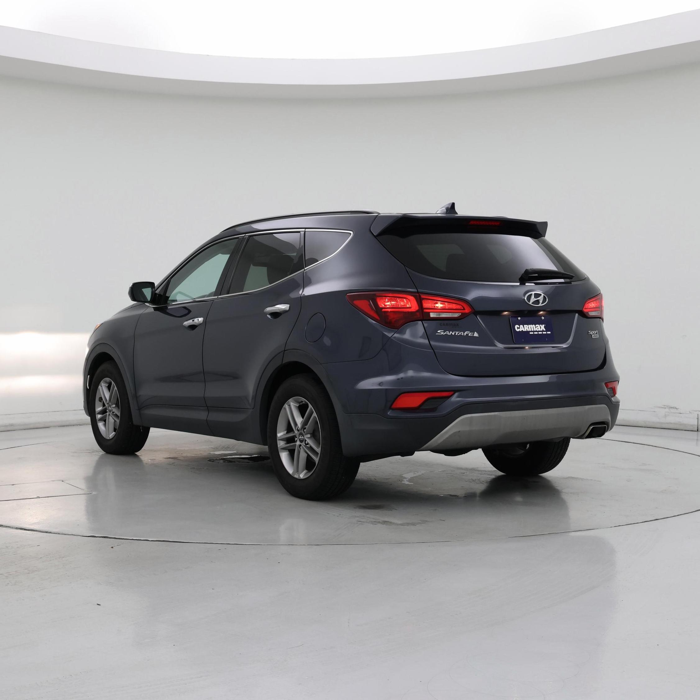 Thumbnail: 2017 Hyundai Santa Fe - 2