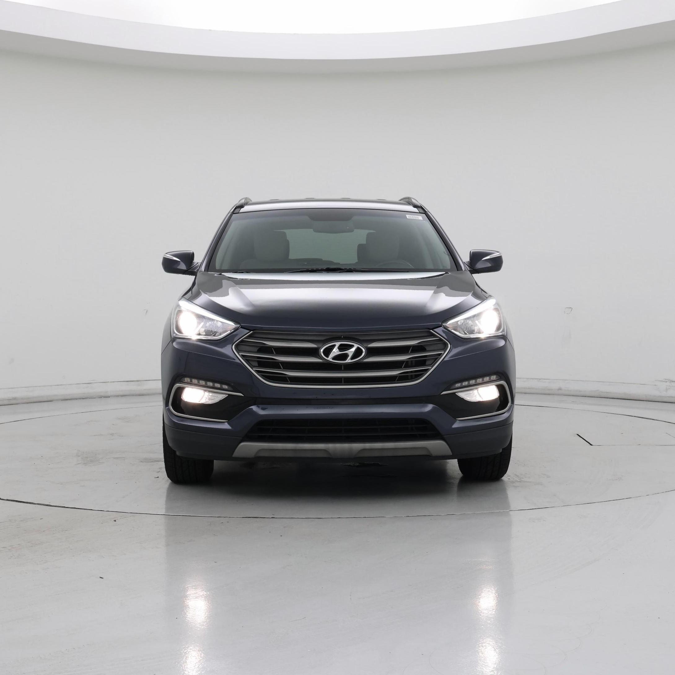 Thumbnail: 2017 Hyundai Santa Fe - 5