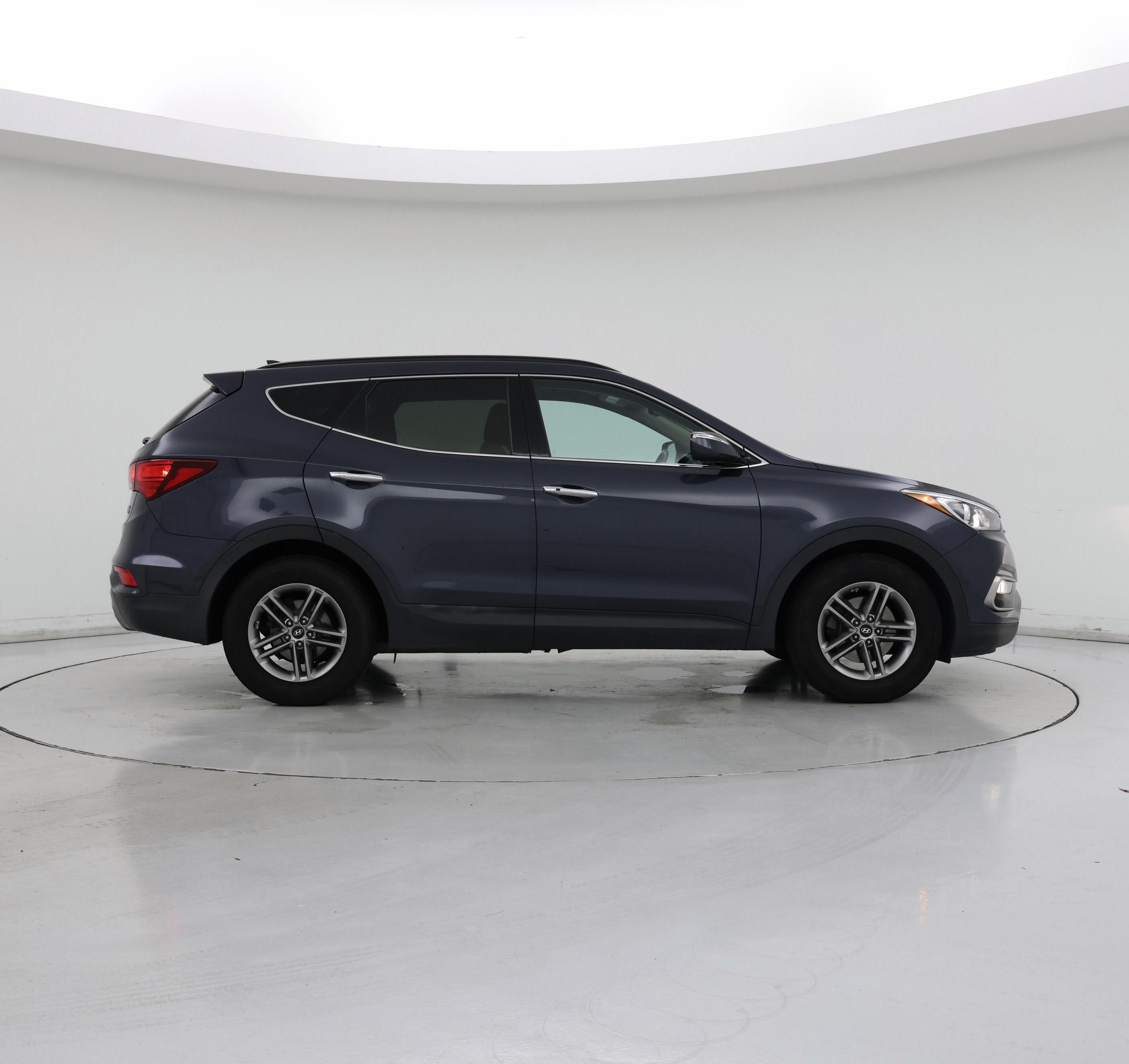 Thumbnail: 2017 Hyundai Santa Fe - 7