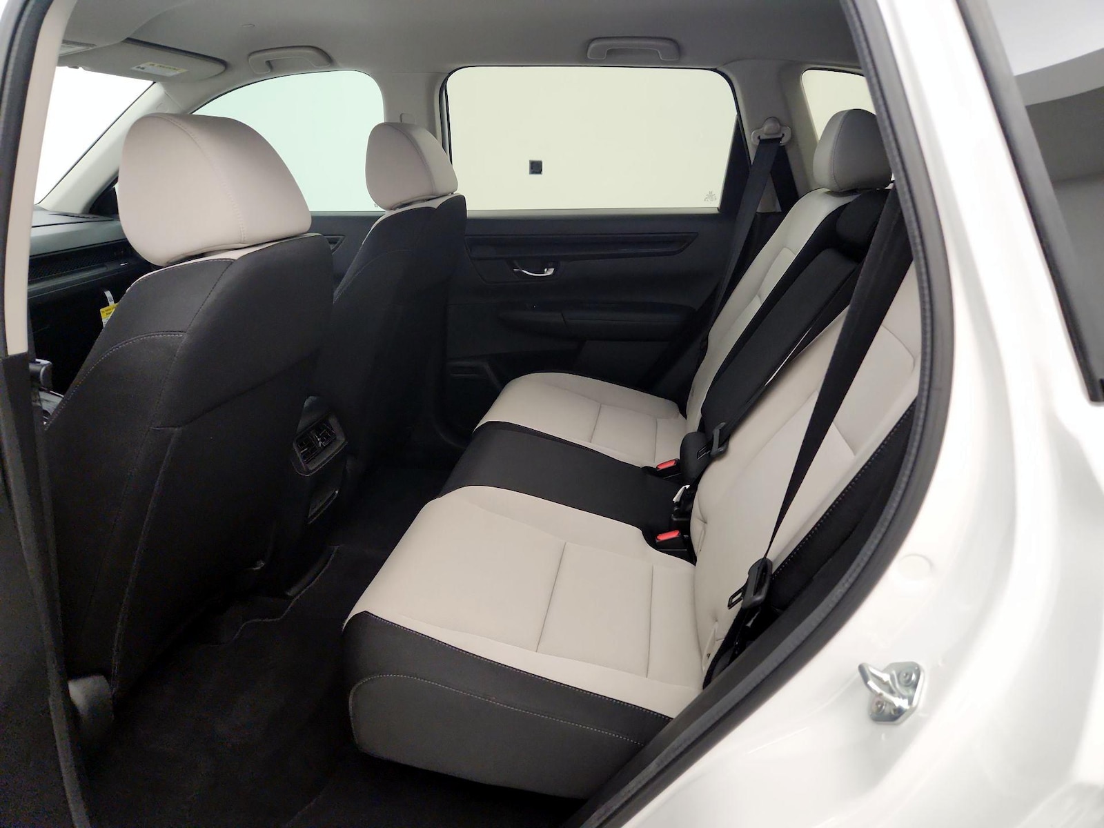 2025 Honda CR-V LX - Photo 20